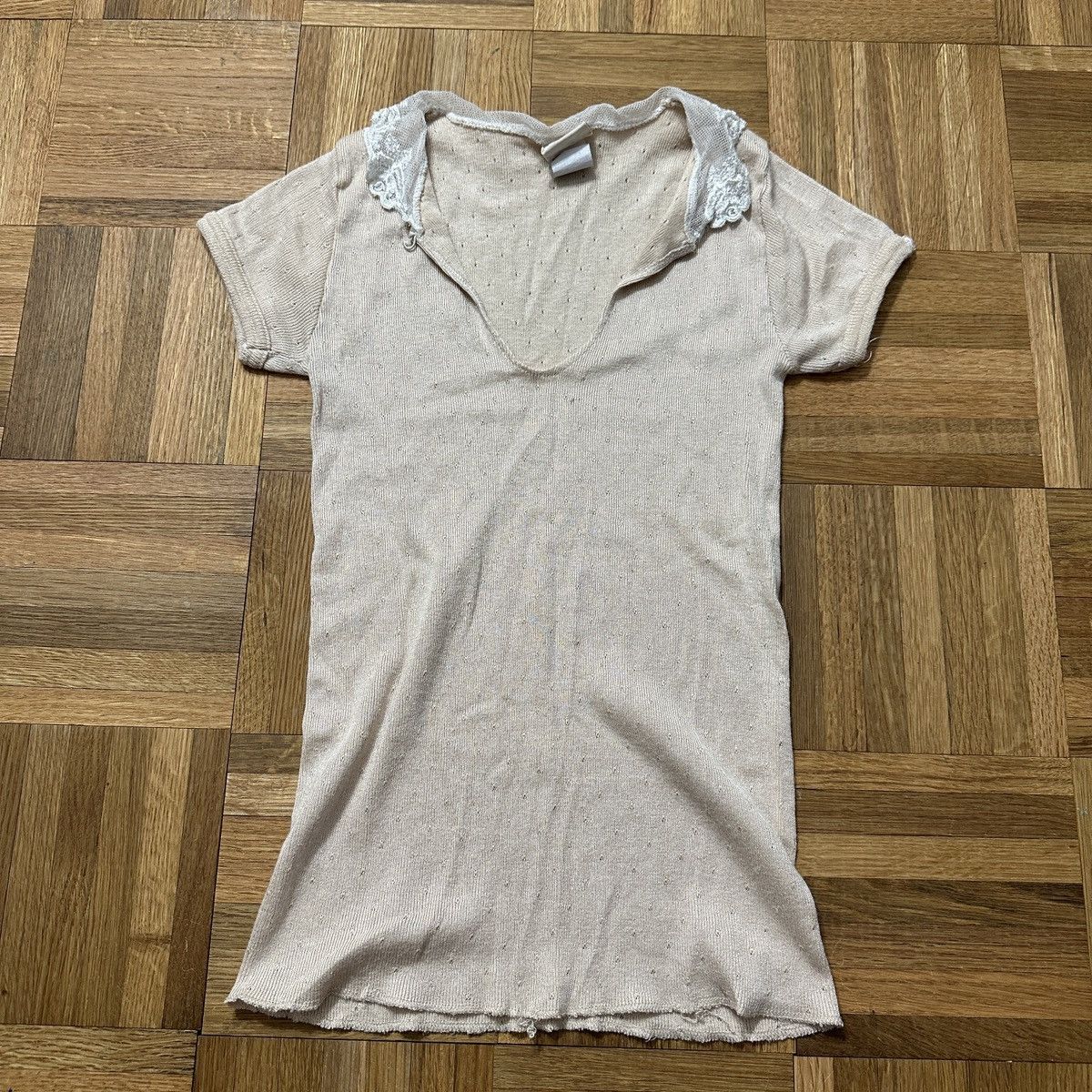 Vintage Vintage Bago baby tee Size M / US 6-8 / IT 42-44 - 1 Thumbnail