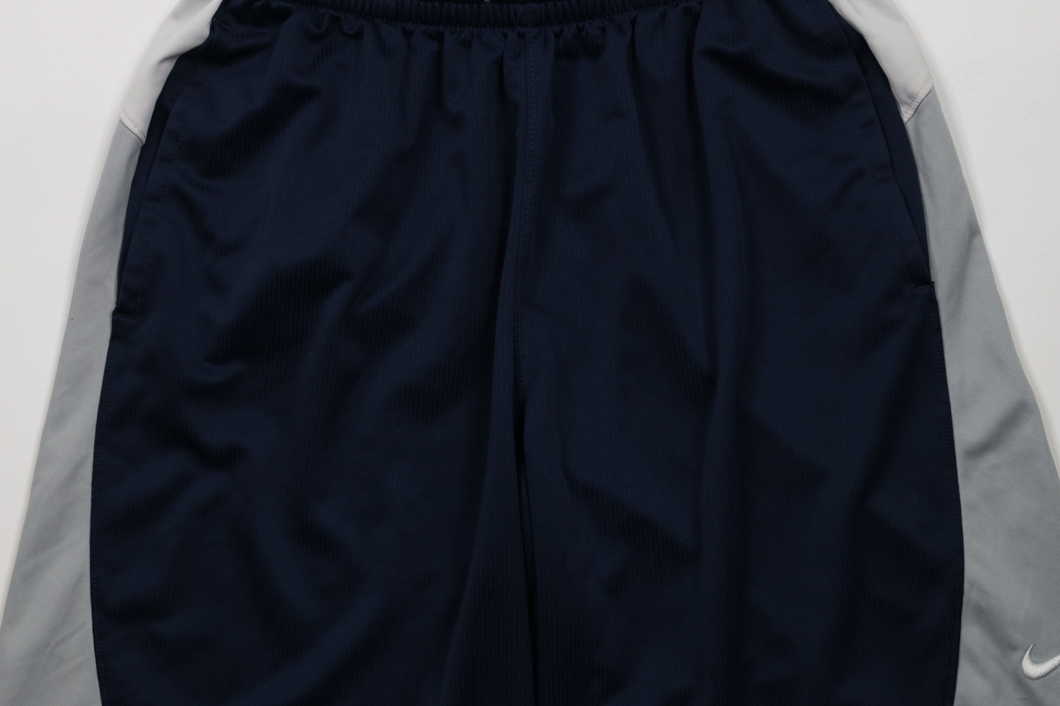 Nike × Vintage Vintage Y2K Nike Basketball Mini Swoosh Gym Shorts Blue Size US 30 / EU 46 - 3 Thumbnail