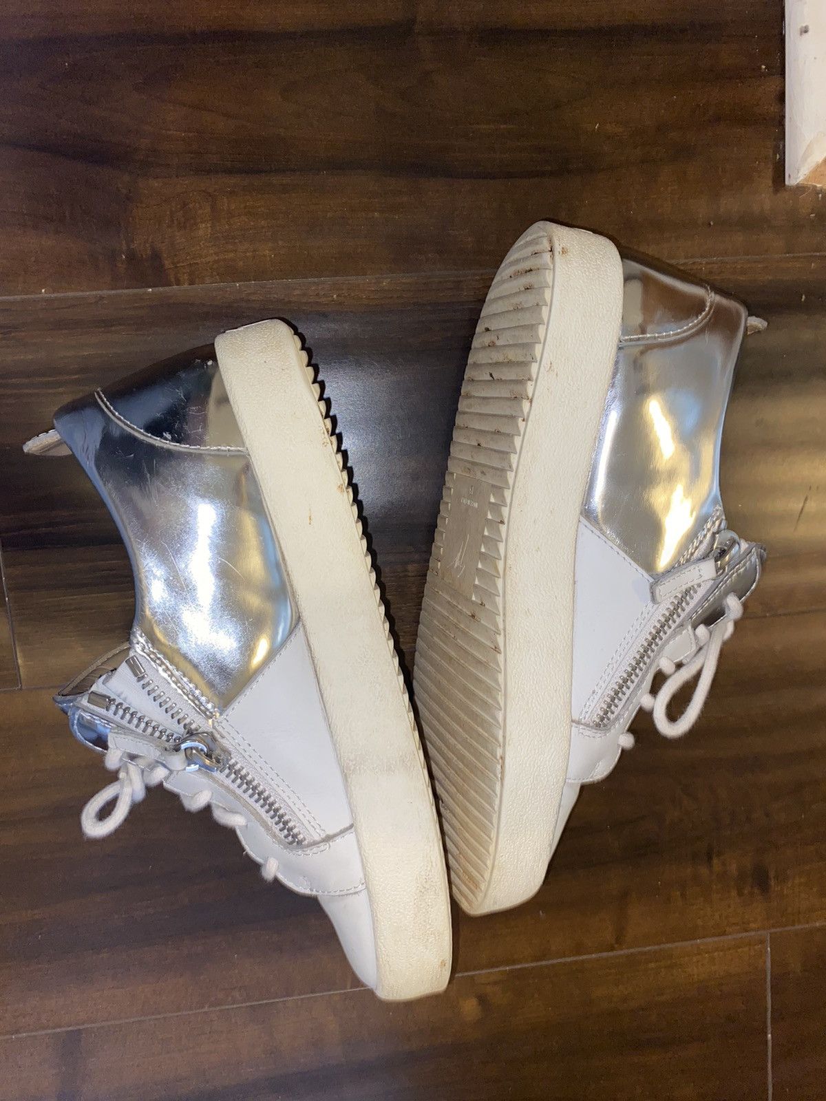 Giuseppe Zanotti White/Silver low top sneakers Size US 9 / IT 39 - 5 Thumbnail