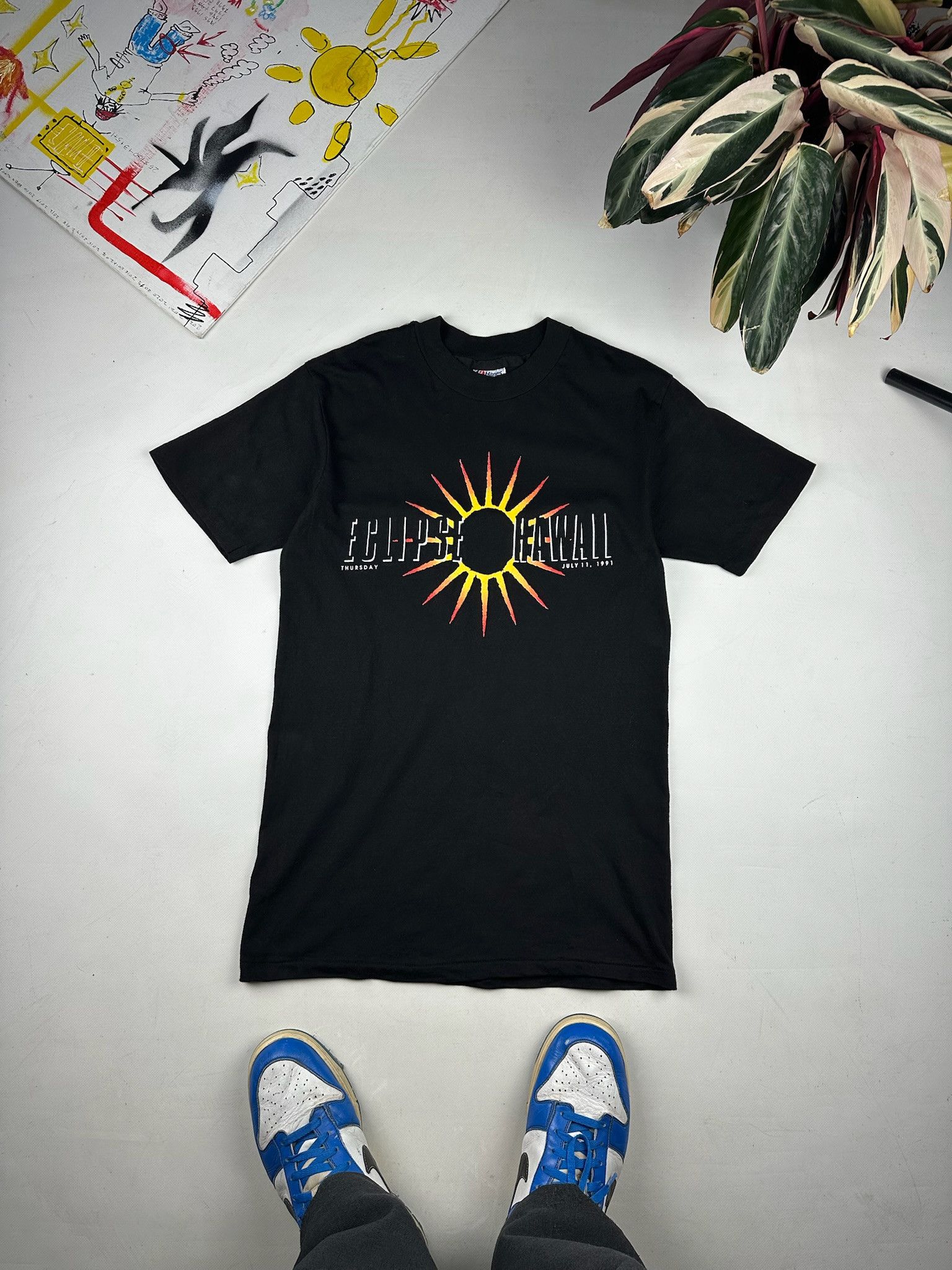 Japanese Brand Vintage 1991 Solar Eclipse T-Shirt acid drugs Graphic Size US M / EU 48-50 / 2 - 3 Thumbnail