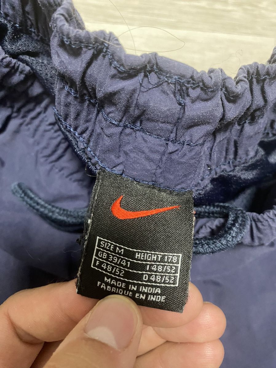 Nike Vintage Nike Track Pants nylon Small logo size M-L Size US 33 - 9 Thumbnail