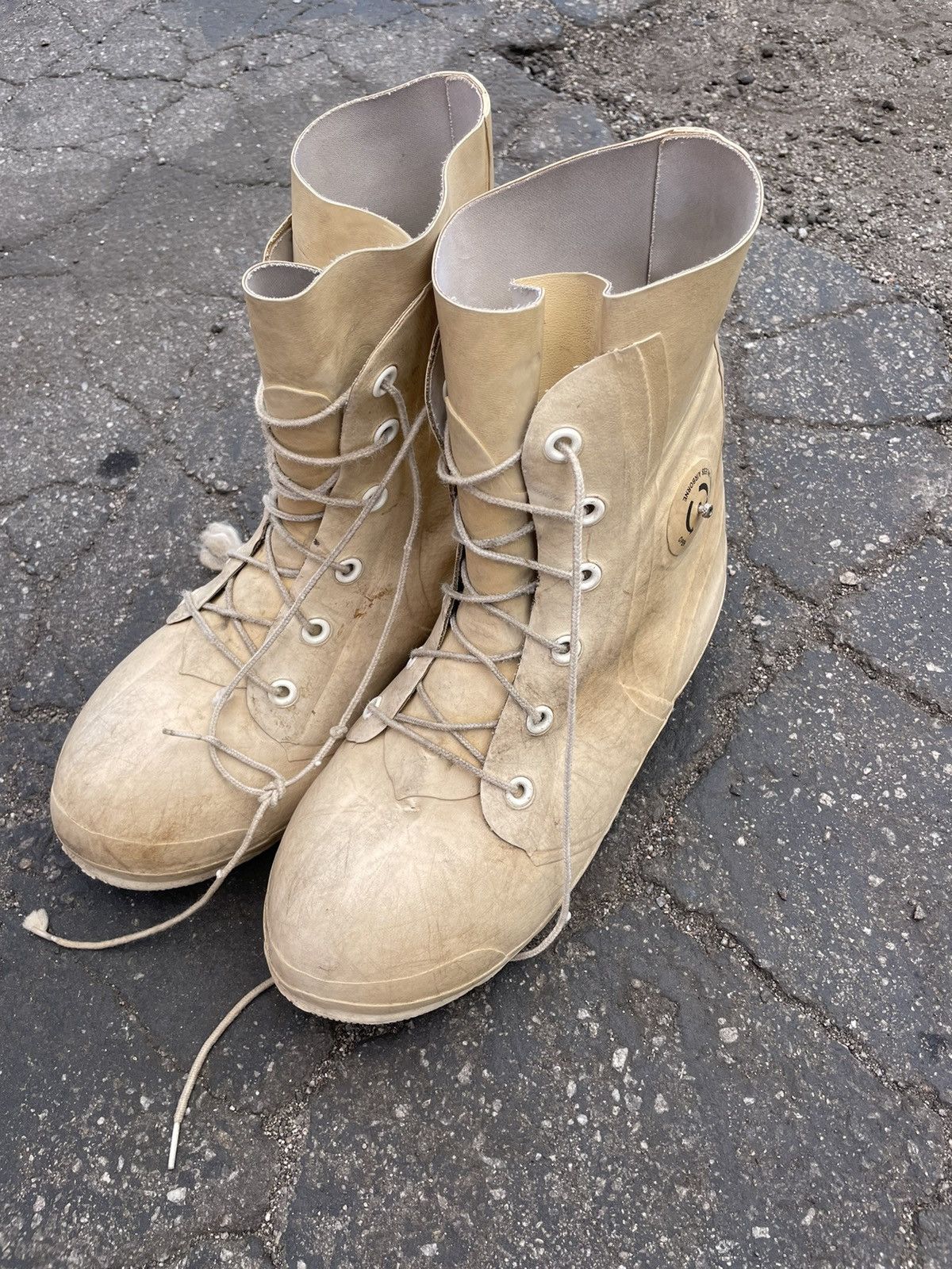 image of Raf Simons x Sterling Ruby Bunny Boots Mickey Mouse Split Toe in White, Men's (Size 10)