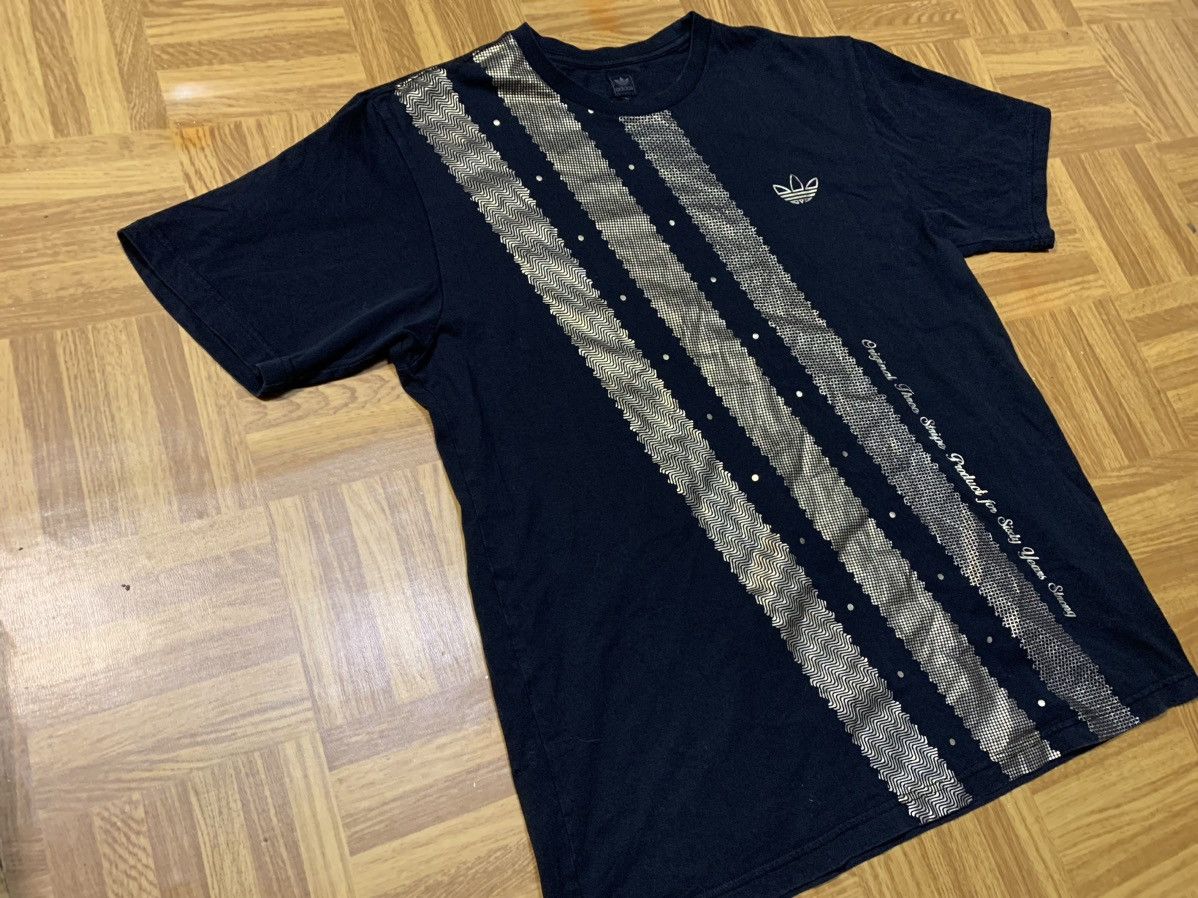 Adidas × Vintage Rare Vintage Adidas Black Gold T Shirt Y2K Size XL Size US XL / EU 56 / 4 - 7 Thumbnail