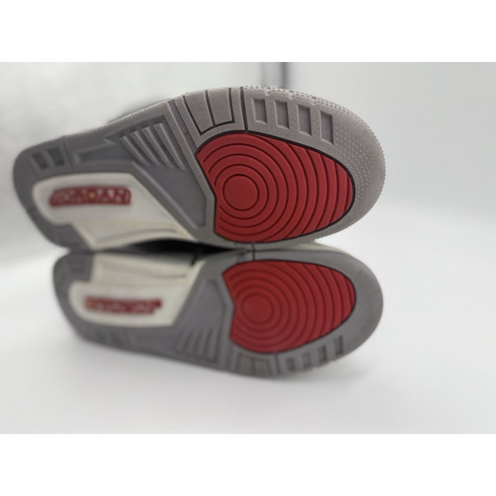 Jordan Brand Size 6.5y Jordan 3 Retro Black Cement DM0967-010 NBS456 Size US 6.5 / IT 36.5 - 6 Thumbnail