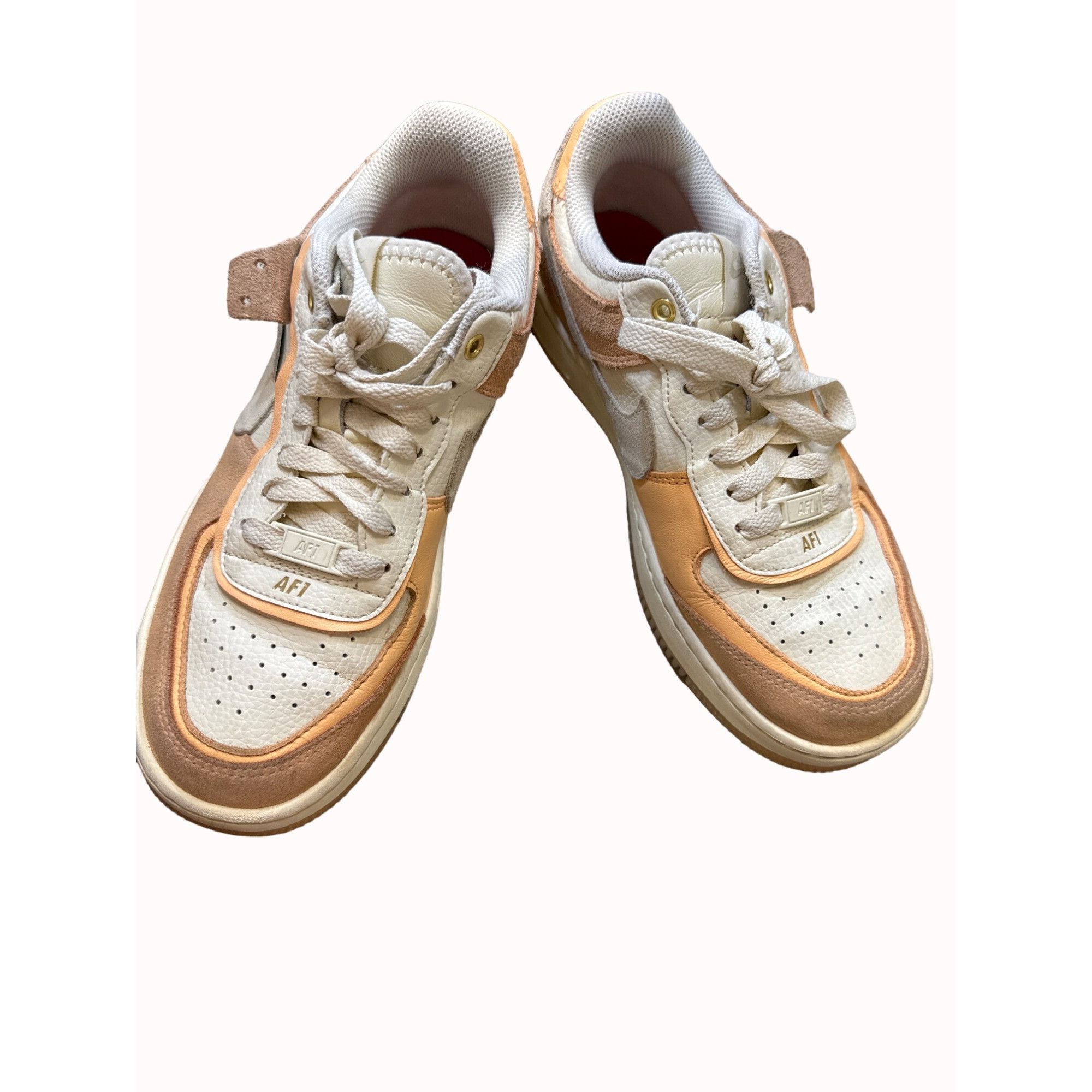 Nike Nike DM8157-700 women’s shadow low top white orange shoes sn Size US 7 / IT 37 - 8 Thumbnail