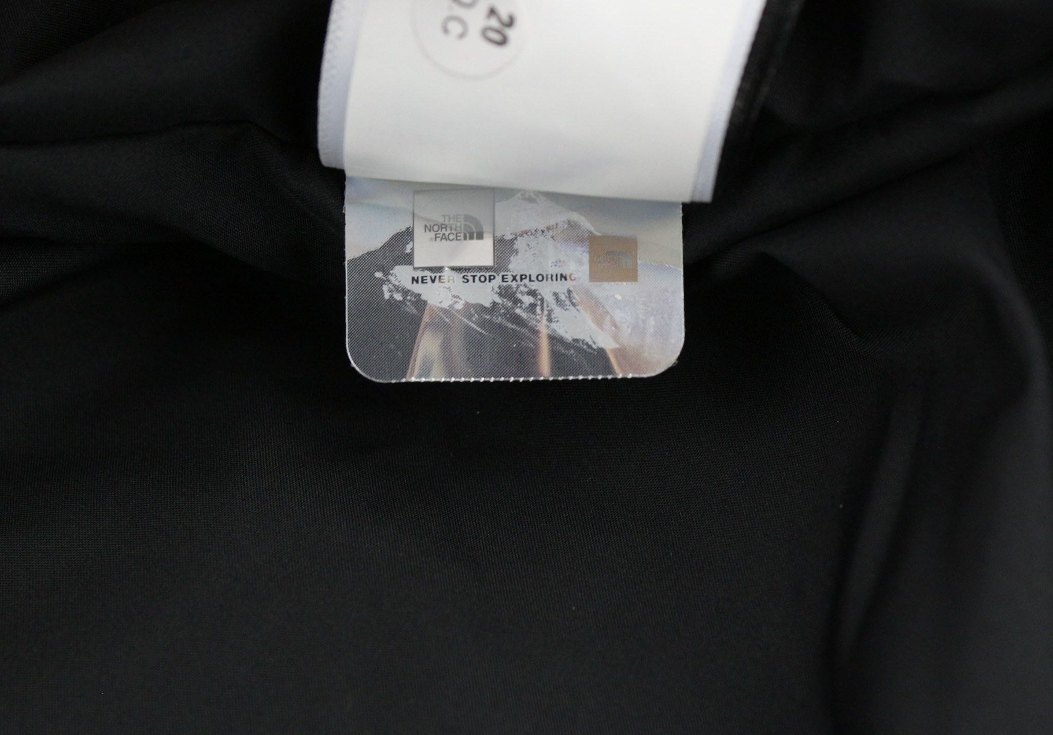 The North Face TRIPLE C XL Black 550 Down Hooded 80949 Size XL / US 12-14 / IT 48-50 - 14 Thumbnail