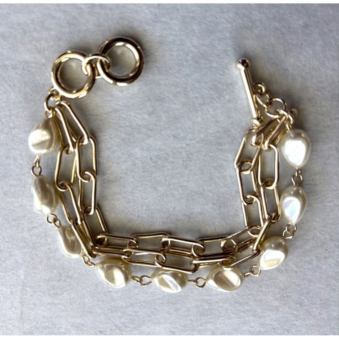Other Gold-Tone Chain Bracelet With Faux Pearl Accents & Toggle Cl Size ONE SIZE - 5 Thumbnail