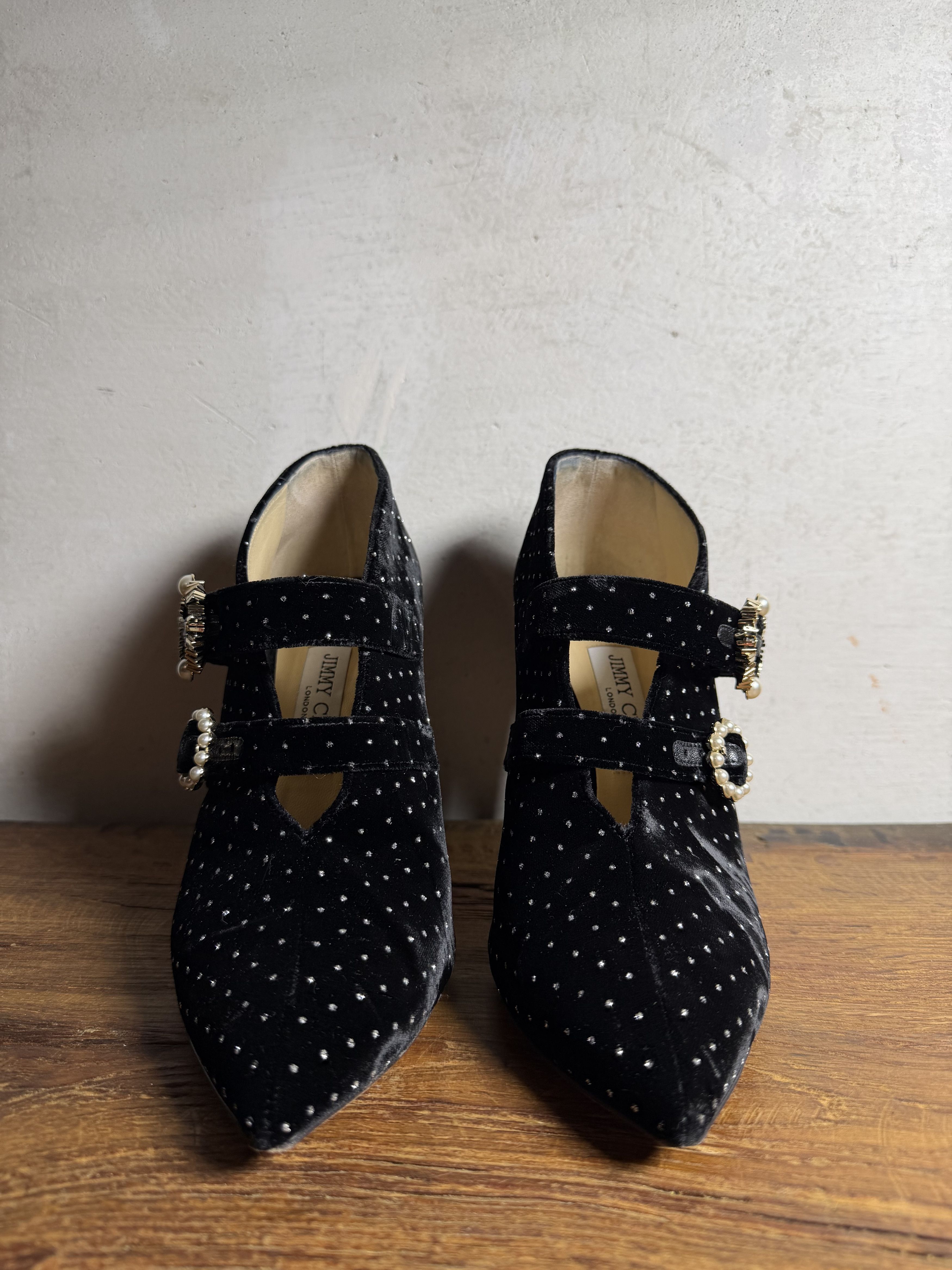 Jimmy Choo Jimmy Choo Larissa 100 Booties in Black Velvet Size US 9 / IT 39 - 7 Thumbnail
