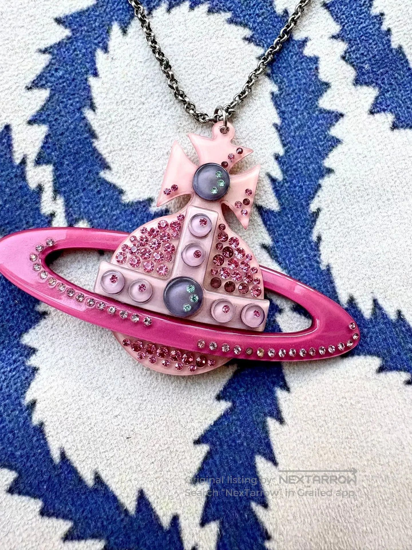 Vivienne Westwood Vivienne Westwood Pink Saturn Acrylic Necklace. Size ONE SIZE - 2 Thumbnail