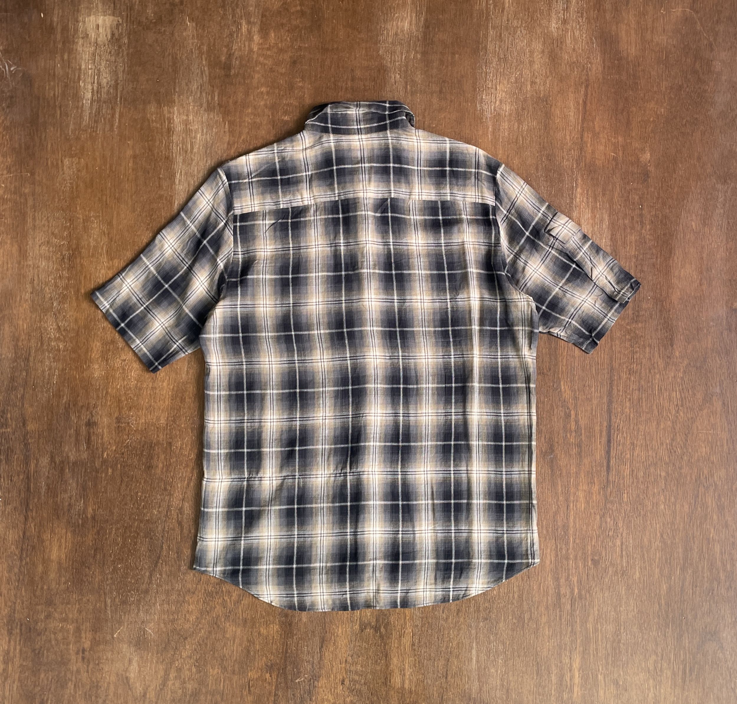 Undercover Undercover Jun Takahashi Plaid Shortsleeves Shirt Size US M / EU 48-50 / 2 - 11 Thumbnail