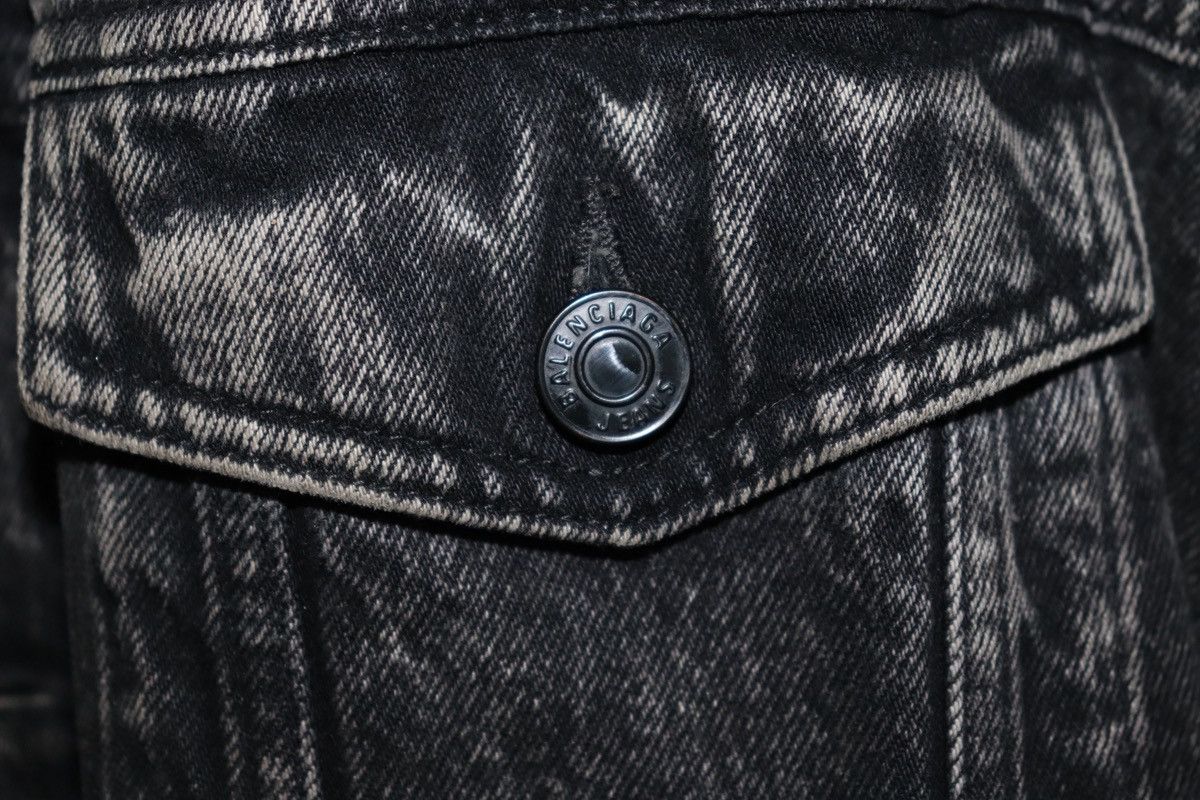 Balenciaga Metal Oversized Denim Jacket 'Black Size US L / EU 52-54 / 3 - 10 Thumbnail