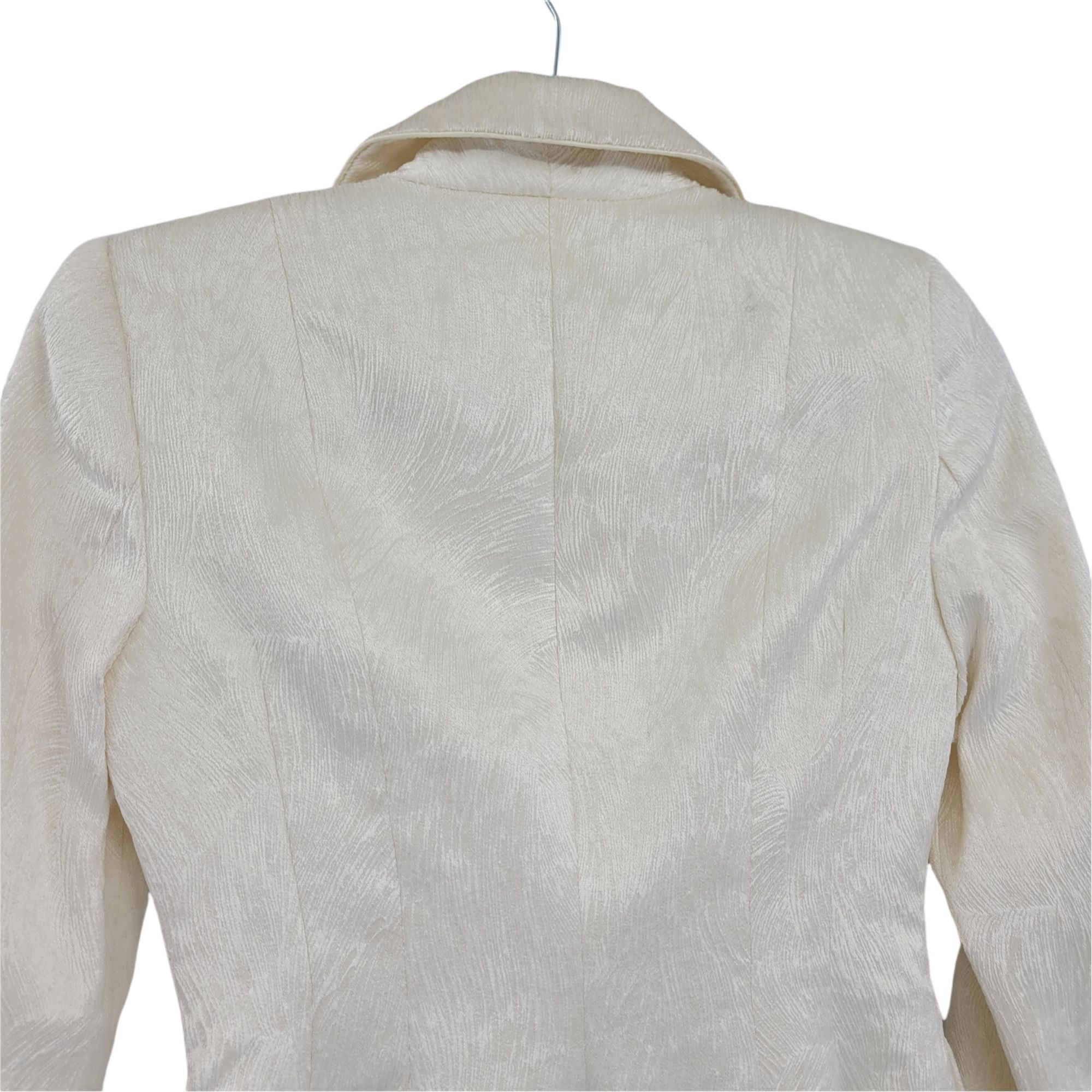 Bebe Vtg Bebe Textured Faux Fur Blazer Sz 2 Ivory Old Money Holly Size XS / US 0-2 / IT 36-38 - 7 Thumbnail