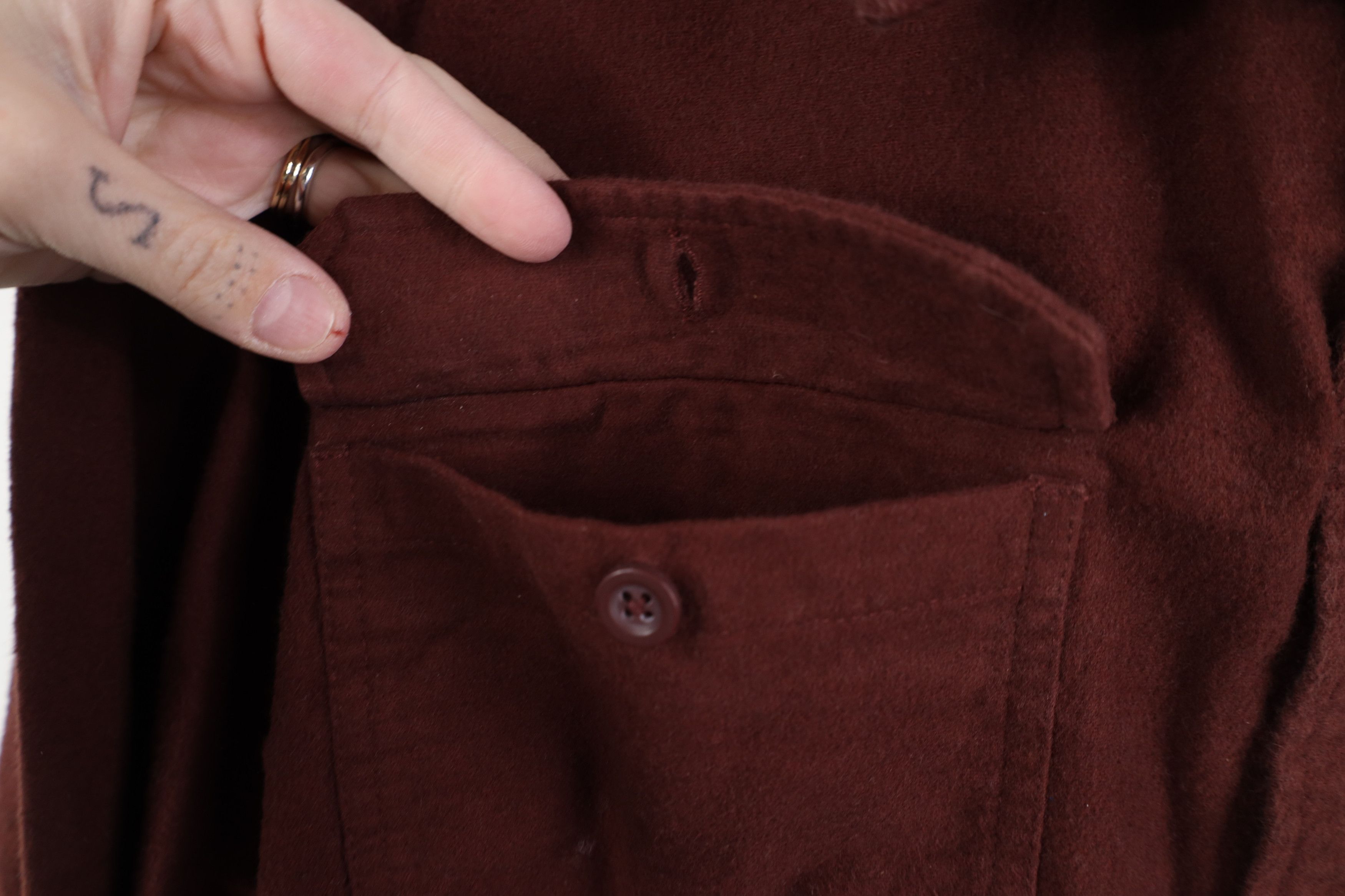 Eddie Bauer Vintage Eddie Bauer Heavyweight Cloth Button Shirt Red Size US XL / EU 56 / 4 - 6 Thumbnail