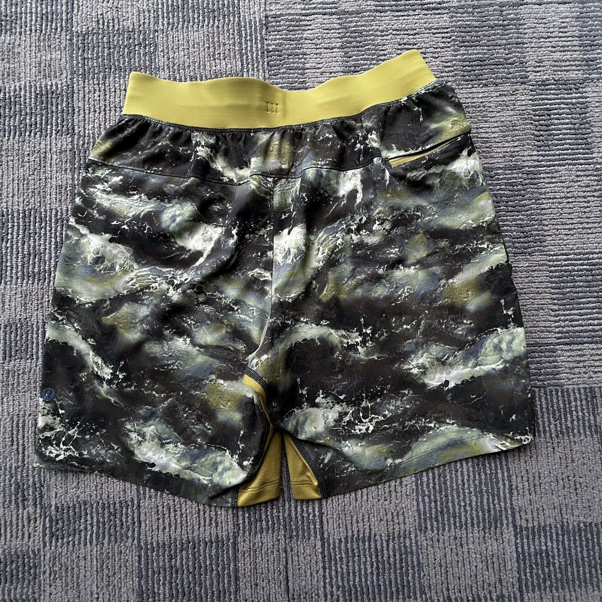 Lululemon Lululemon T.H.E. Linerless 9" Training Shorts Size US 34 / EU 50 - 8 Thumbnail