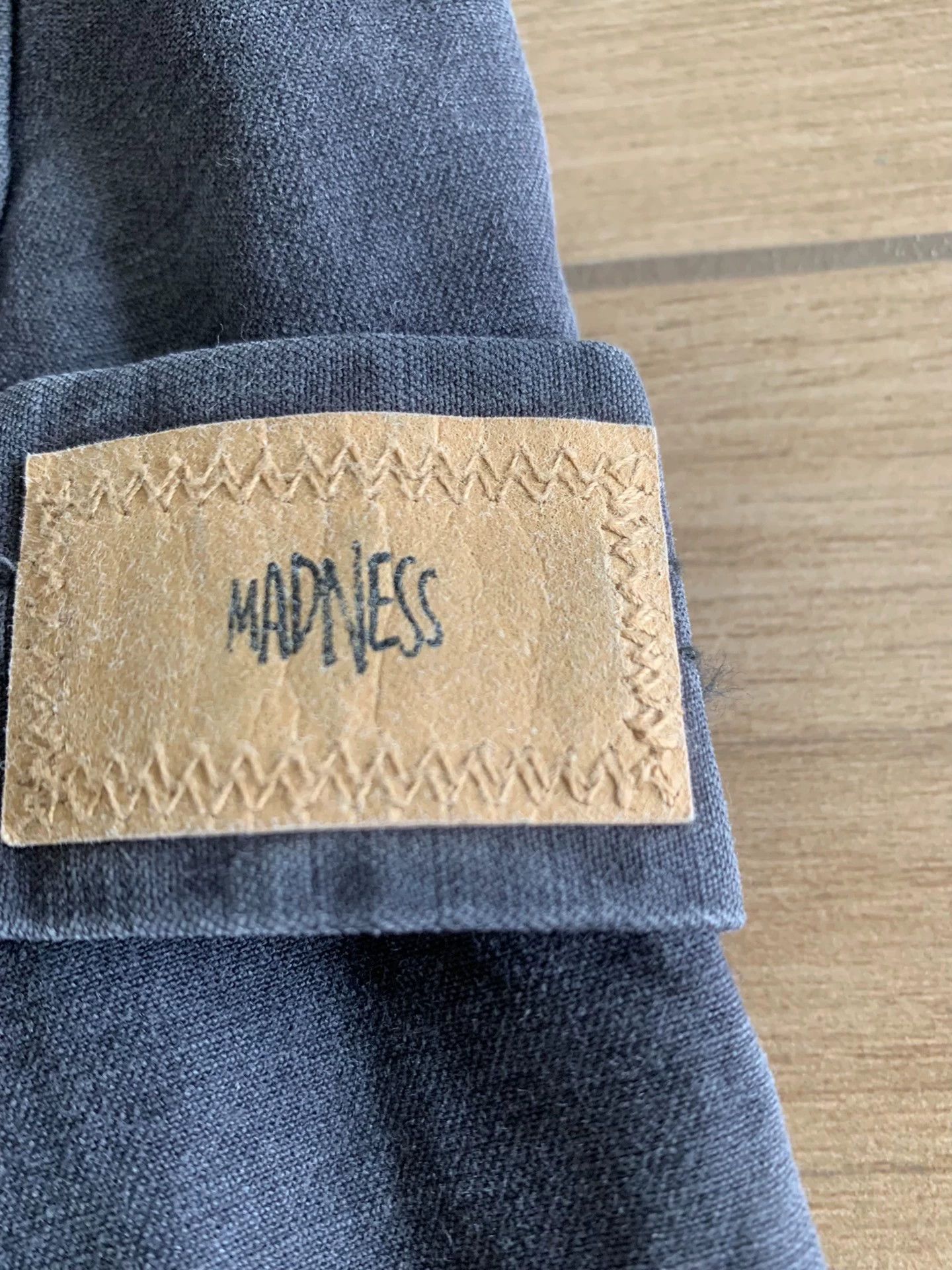 Madness MADNESS 22SS Japanese Slashed Washed Chino Pants L Near New Size US 34 / EU 50 - 3 Thumbnail