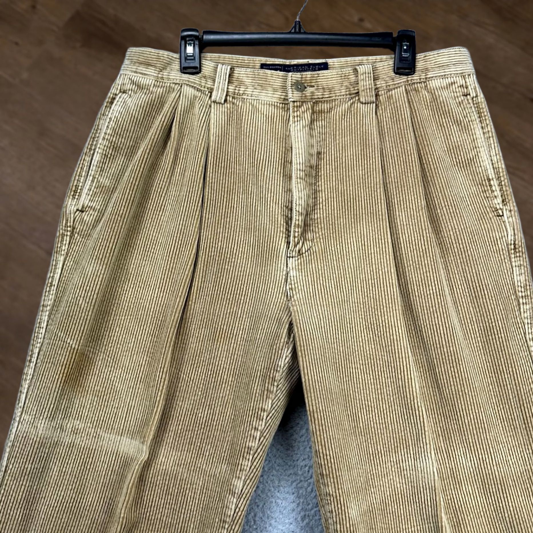 Vintage VINTAGE American Eagle Corduroy Pants Mens 36X30 Tan 90s Y2K Chunky Pleated Logo Pants Mens Large Brown 36X30 Mens Size US 36 / EU 52 - 1 Thumbnail