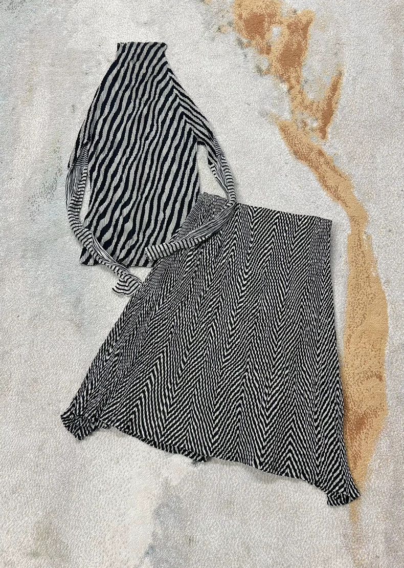 Issey Miyake Issey Miyake size:2 Grey main line willow long-sleeved shi Size M / US 6-8 / IT 42-44 - 1 Thumbnail