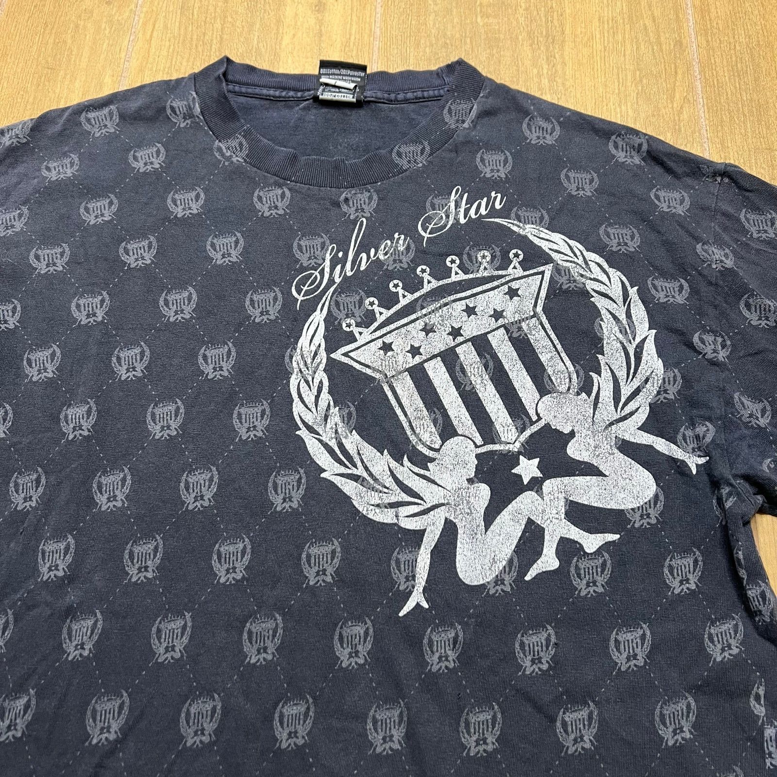 Vintage Y2K Silver Star All Over Print Graphic T-Shirt Men Sz Large Size US L / EU 52-54 / 3 - 2 Thumbnail