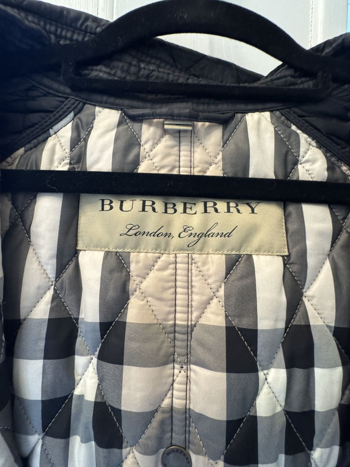Burberry Quilted Hooded Jacket Size M / US 6-8 / IT 42-44 - 3 Thumbnail