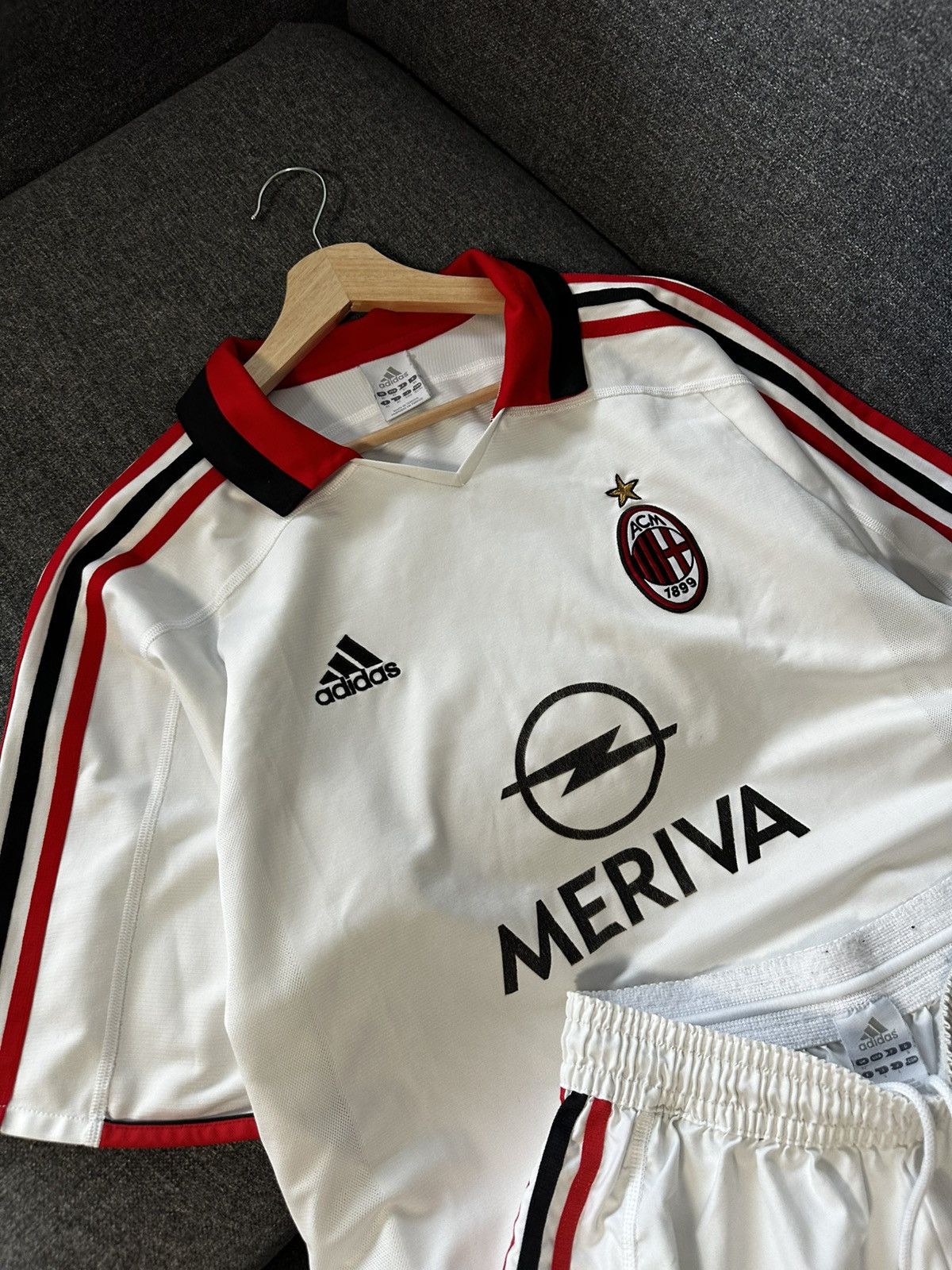 Adidas Vintage Adidas Milan 2003/2004 Size US XL / EU 56 / 4 - 4 Thumbnail