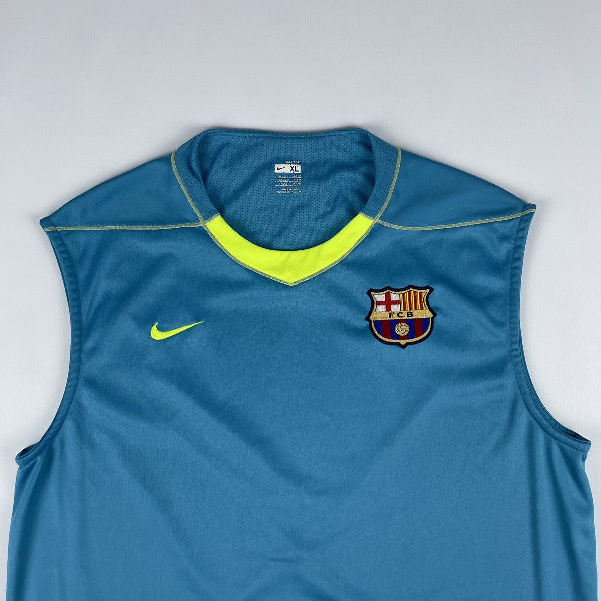 Nike Vintage Nike FC Barcelona Training Vest Shirt Soccer Jersey Size US L / EU 52-54 / 3 - 3 Thumbnail