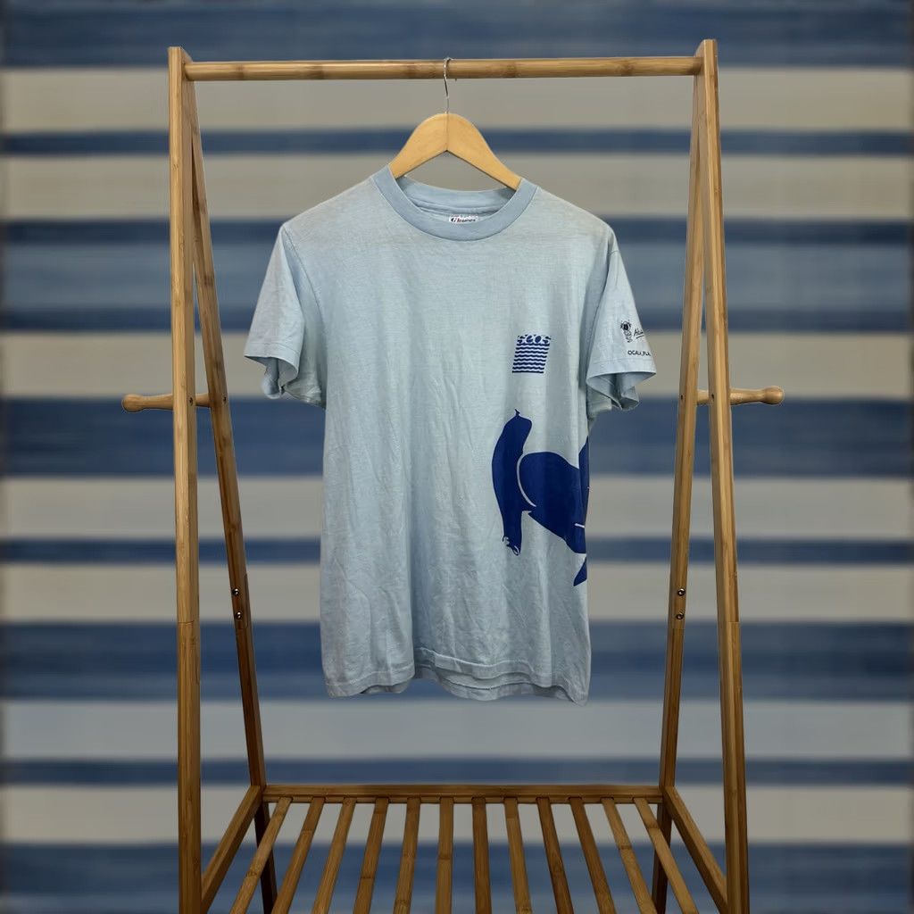 Hanes VINTAGE Hammerhead Shark Wrap Around Hanes 50/50 T-Shirt L Men Blue 80s 90s Burnout Thin Decade Shirt Mens Size US L / EU 52-54 / 3 - 1 Thumbnail