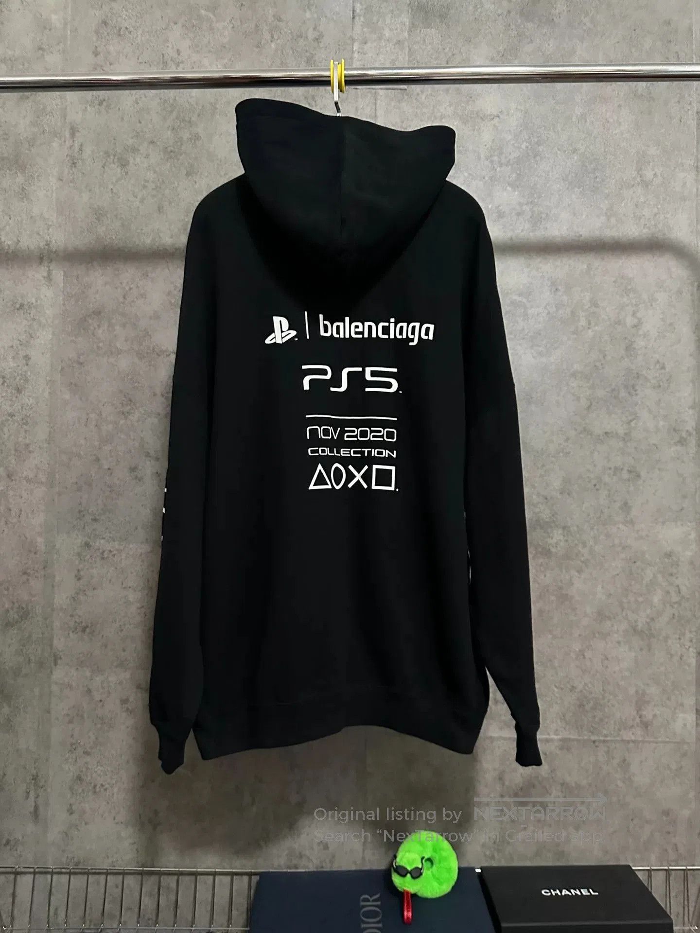 Balenciaga Balenciaga PS5 Collaboration Hoodie Black. Size US XS / EU 42 / 0 - 4 Thumbnail