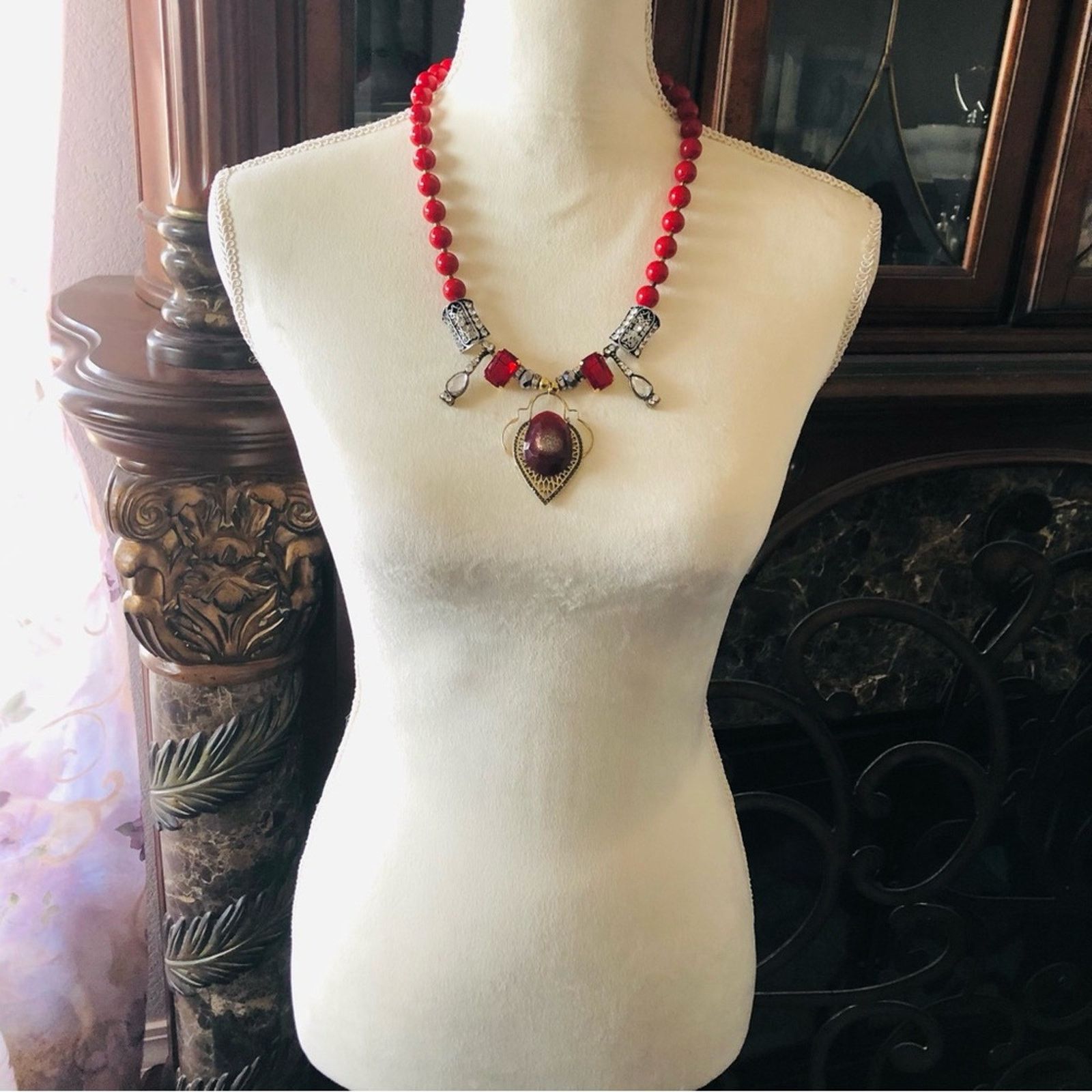 Handmade Handcrafted bowl of cherries fancy beaded crystal necklace Size ONE SIZE - 9 Thumbnail