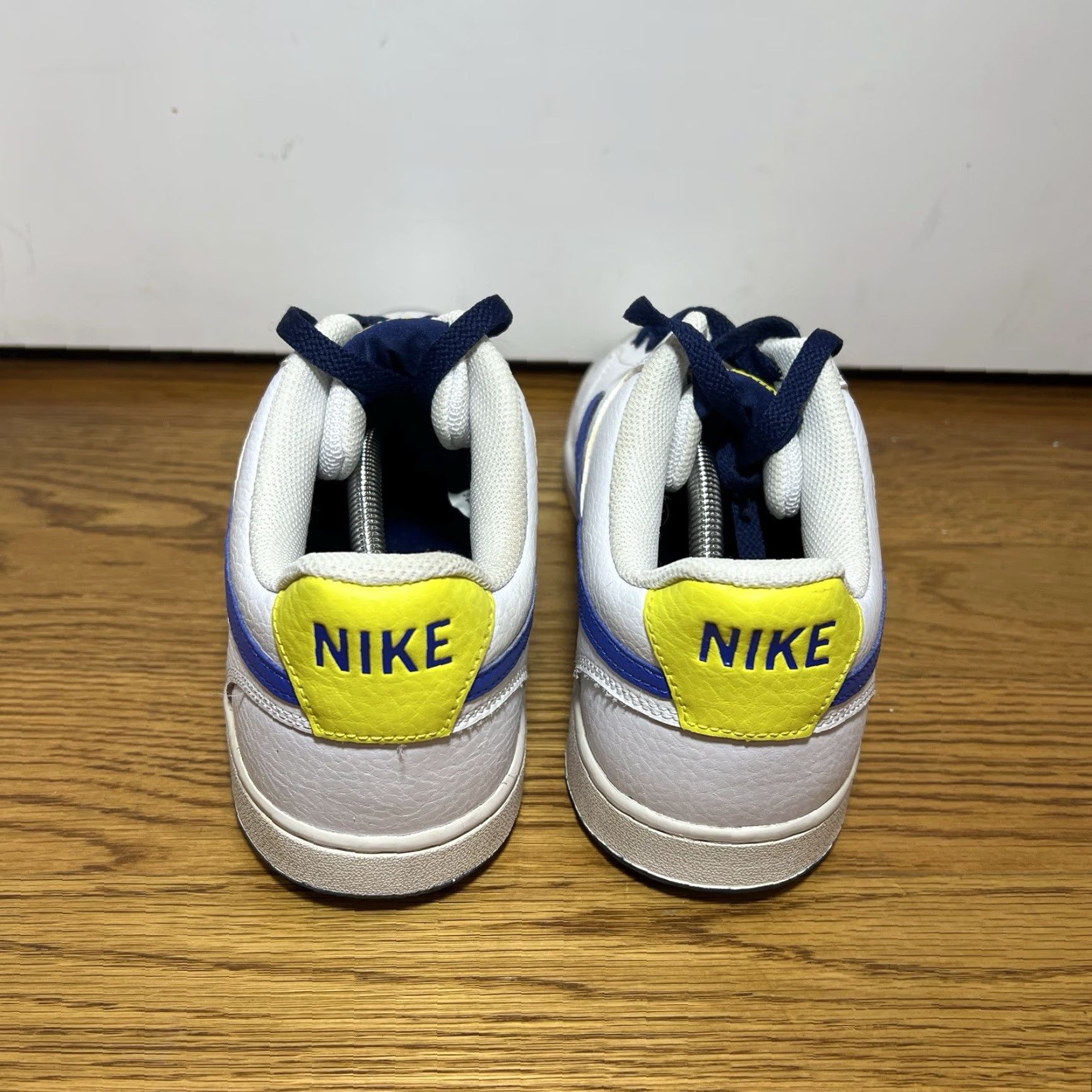 Nike Men's Nike Court Vision Lo White-Hyper Royal-Blue Void DM1187 102 Size 11 Mens Size US 11 / EU 44 - 3 Thumbnail