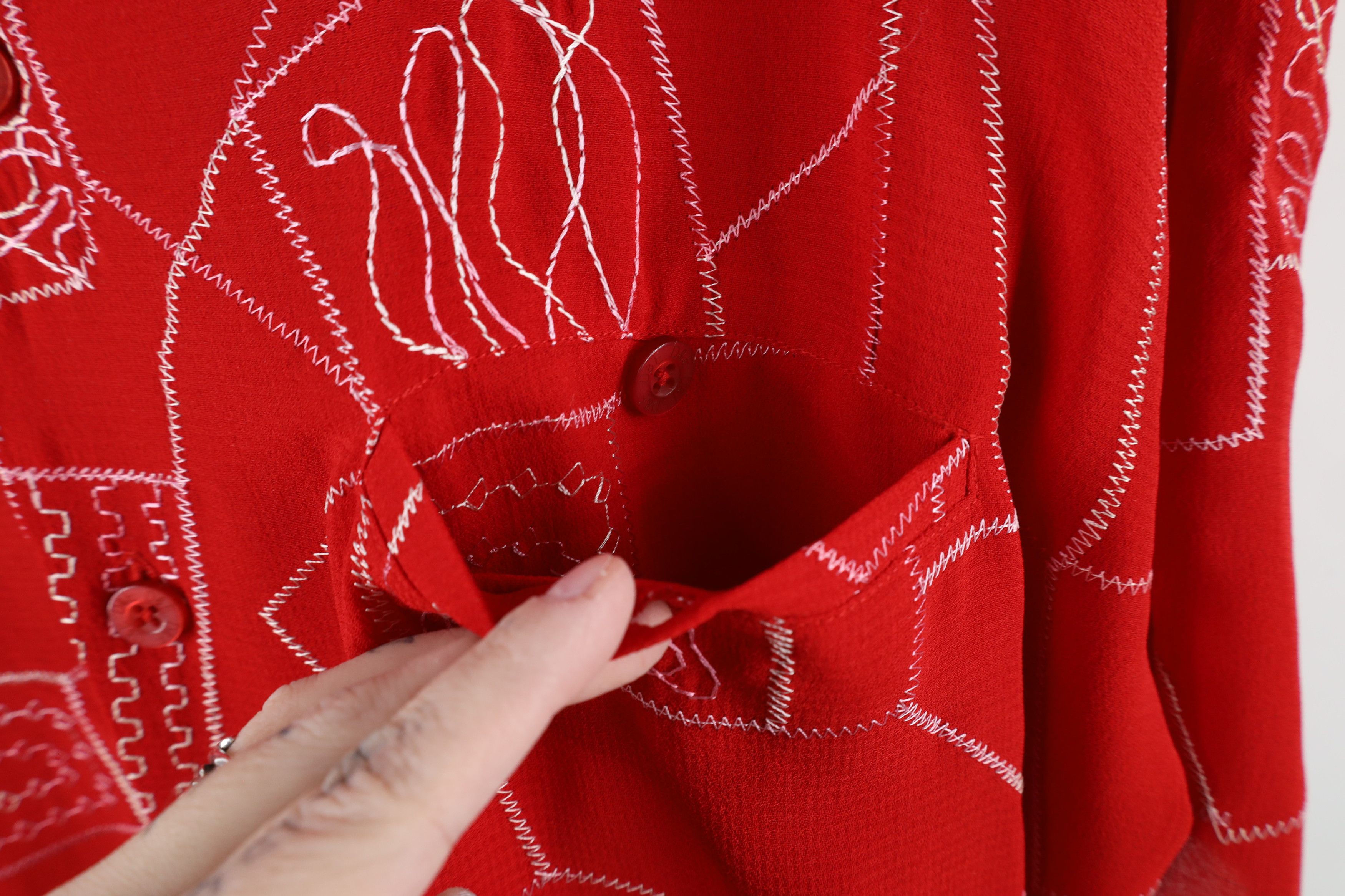 Vintage Vintage 90s Streetwear Geometric Baggy Fit Button Shirt Red Size US XXL / EU 58 / 5 - 4 Thumbnail