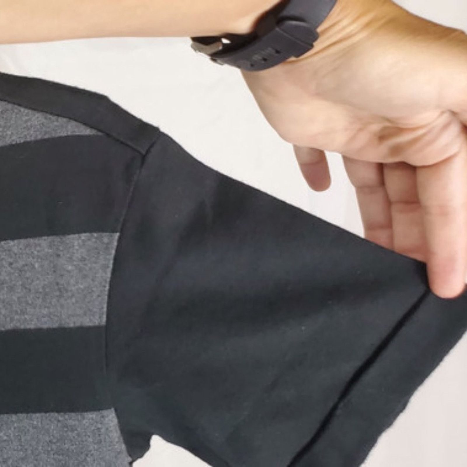 Uniqlo Uniqlo | Versatile Black & Grey T-shirt Dress | Small Size S / US 4 / IT 40 - 4 Thumbnail