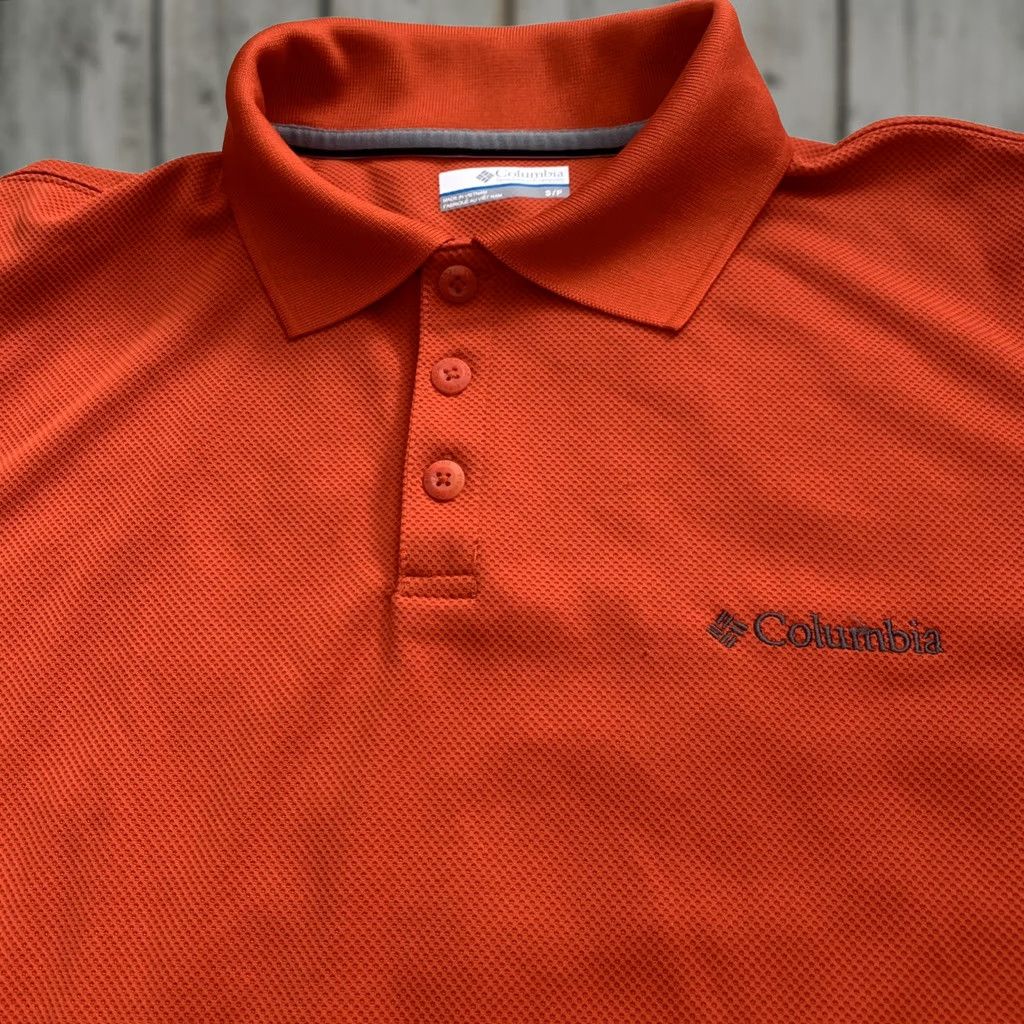 Vintage Columbia Polo Shirt Mens Small Orange Omni-Shade UV Protection Performance Shirt Size US S / EU 44-46 / 1 - 1 Thumbnail