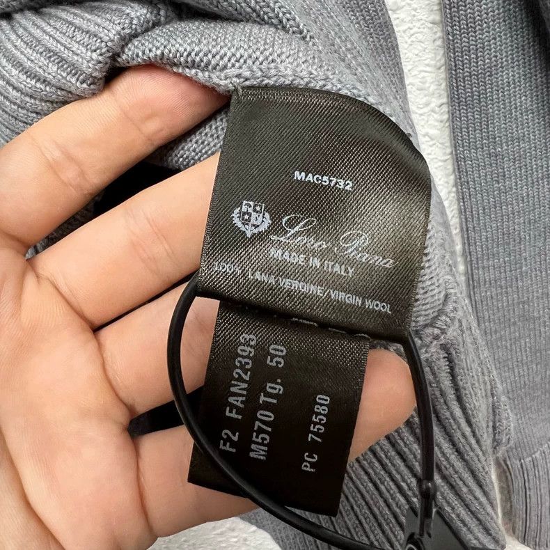 Loro Piana LORO PIANA Light grey knit sweater with zipper Size US M / EU 48-50 / 2 - 5 Thumbnail