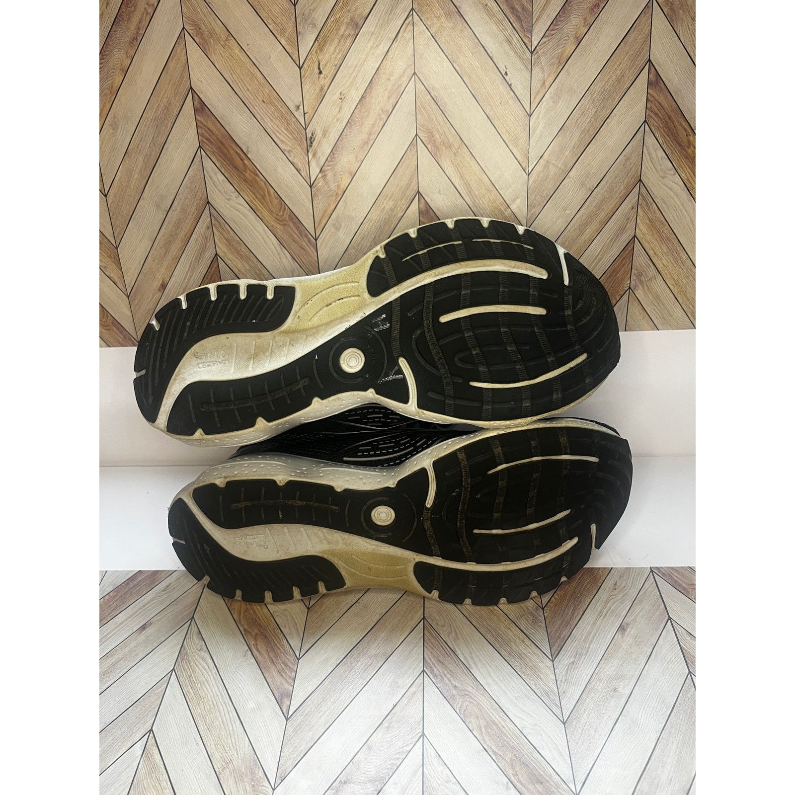 Brooks Brooks Glycerin 20 Running Shoes Black/White/Alloy Wide US 8 Size US 8 / IT 38 - 14 Thumbnail