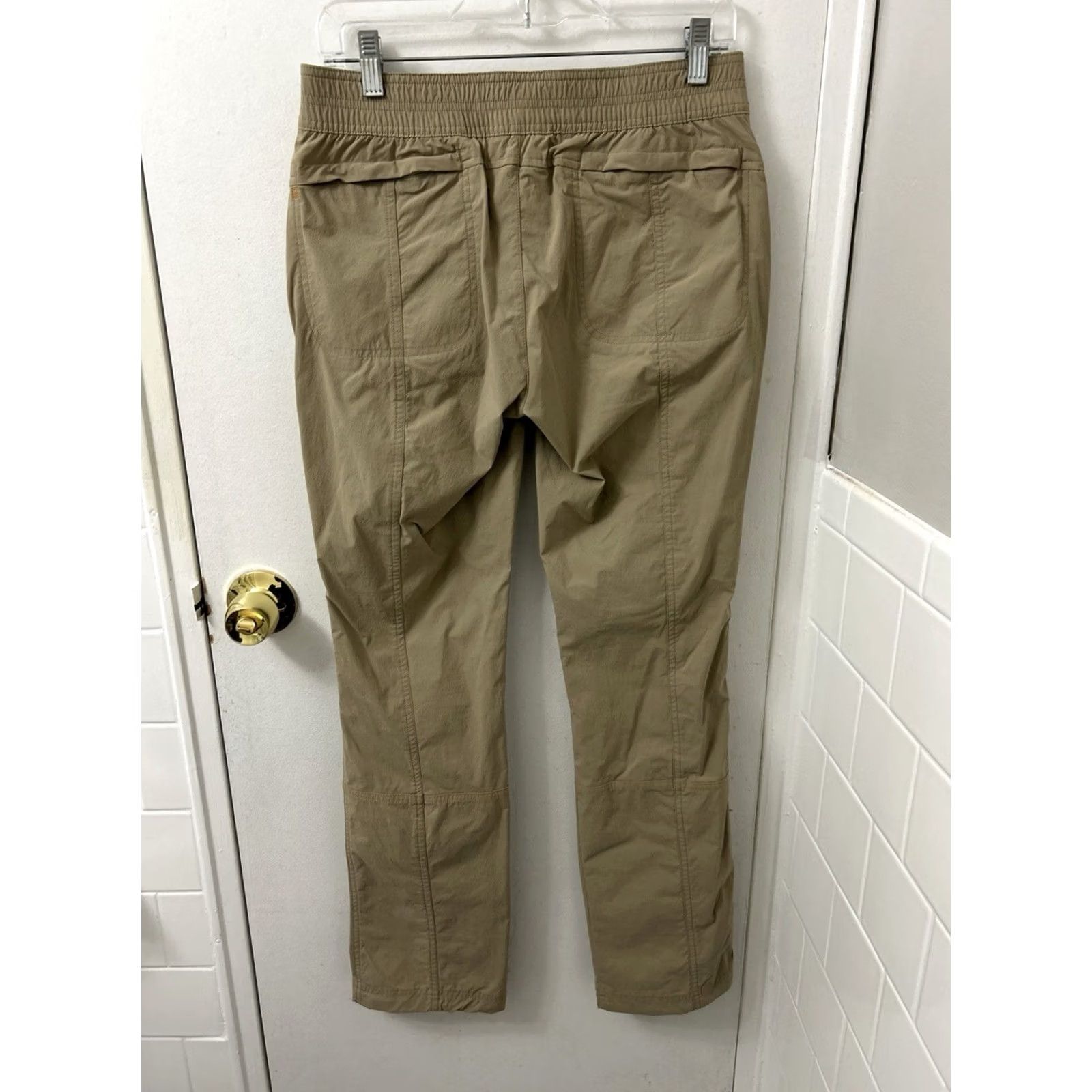 Orvis Orvis Pants Womens 4 30x31 Tan Insect Shield UPF 50 Hiking Khaki Nylon Spandex Pockets Straight Leg Size 27" / US 4 / IT 40 - 6 Thumbnail