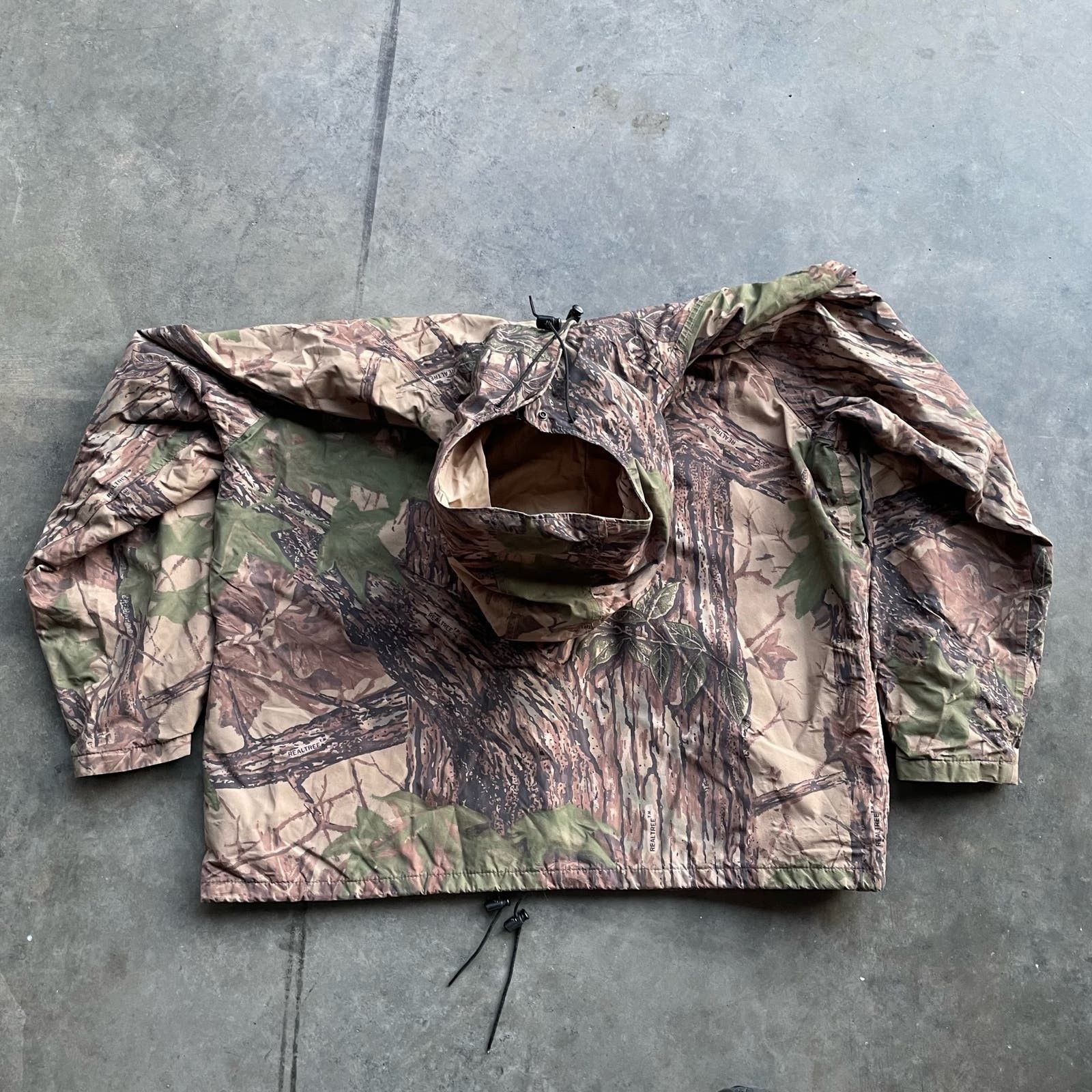 Vintage VINTAGE CAMO WINDBREAKER HOODED JACKET XXL TALL Size US XXL / EU 58 / 5 - 3 Thumbnail