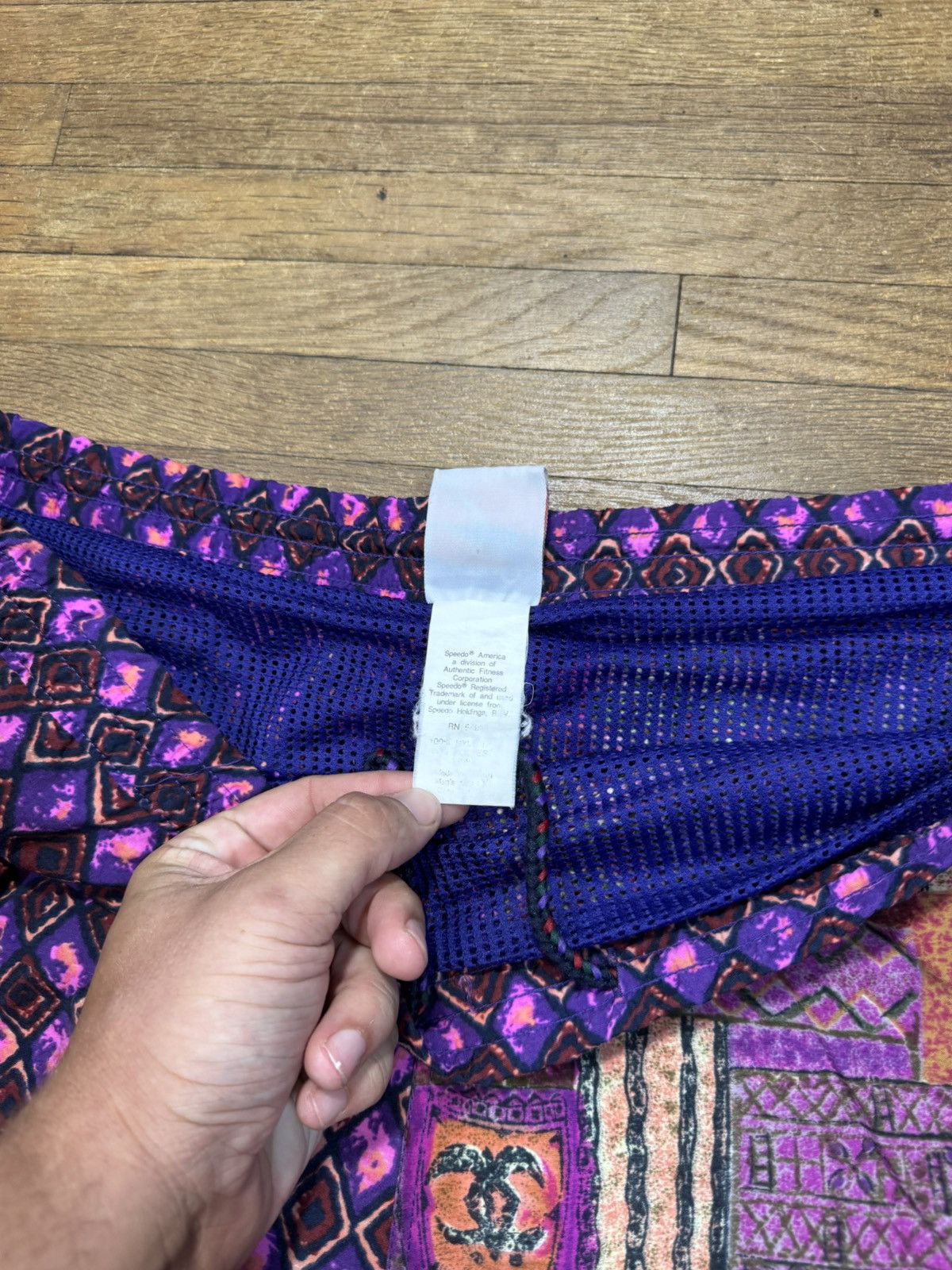 Vintage Vintage Purple AOP Shorts Size US 40 / EU 56 - 4 Thumbnail