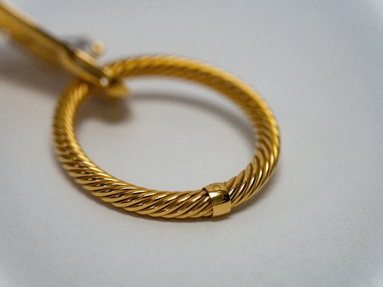 Gucci GUCCI ALESSANDRO MICHELE Runway Surreal Gold Hoop Solo Size ONE SIZE - 3 Thumbnail
