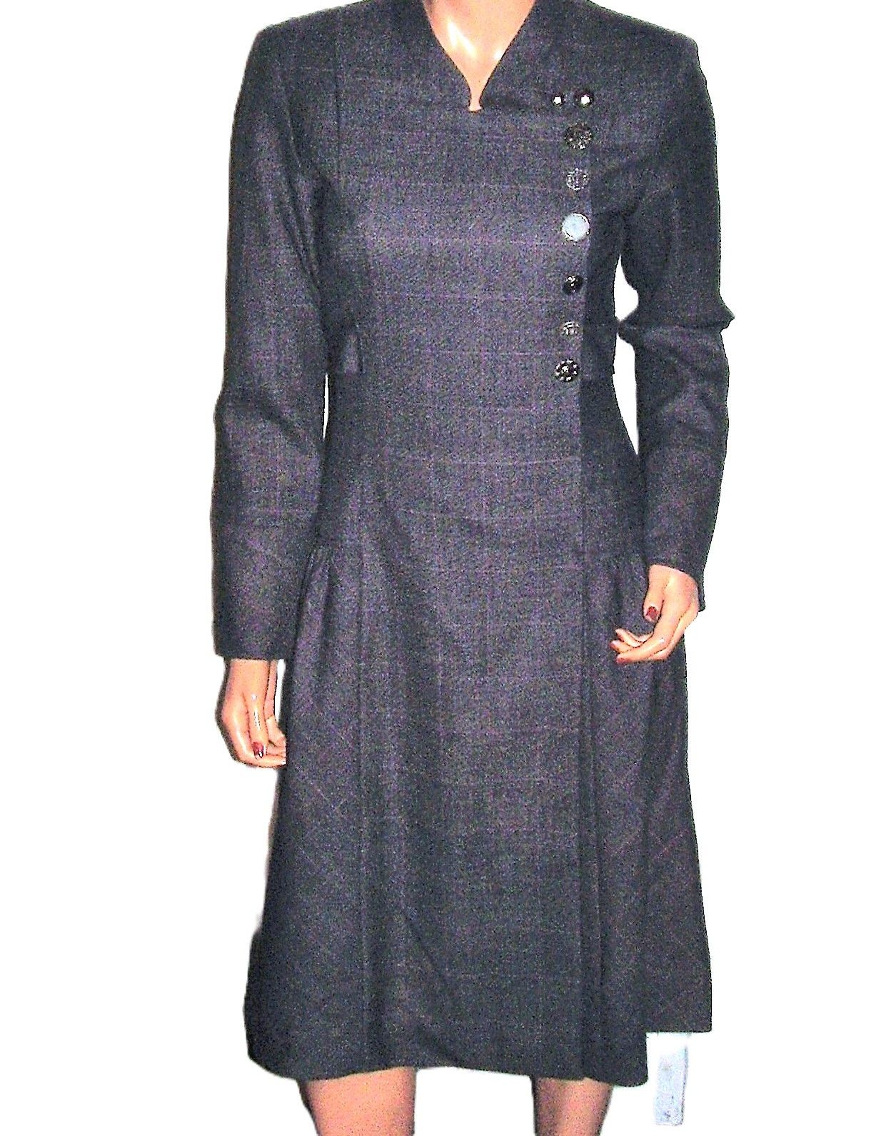 Vintage Vintage Gray Wool Suit Dress S Size S / US 4 / IT 40 - 1 Thumbnail