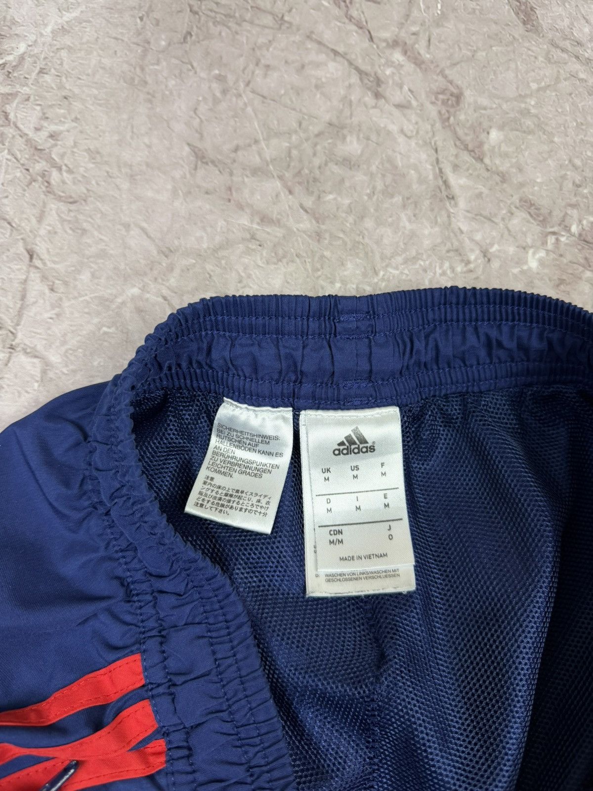Adidas Vintage Adidas Manchester United Nylon Pants Size US 32 / EU 48 - 7 Thumbnail