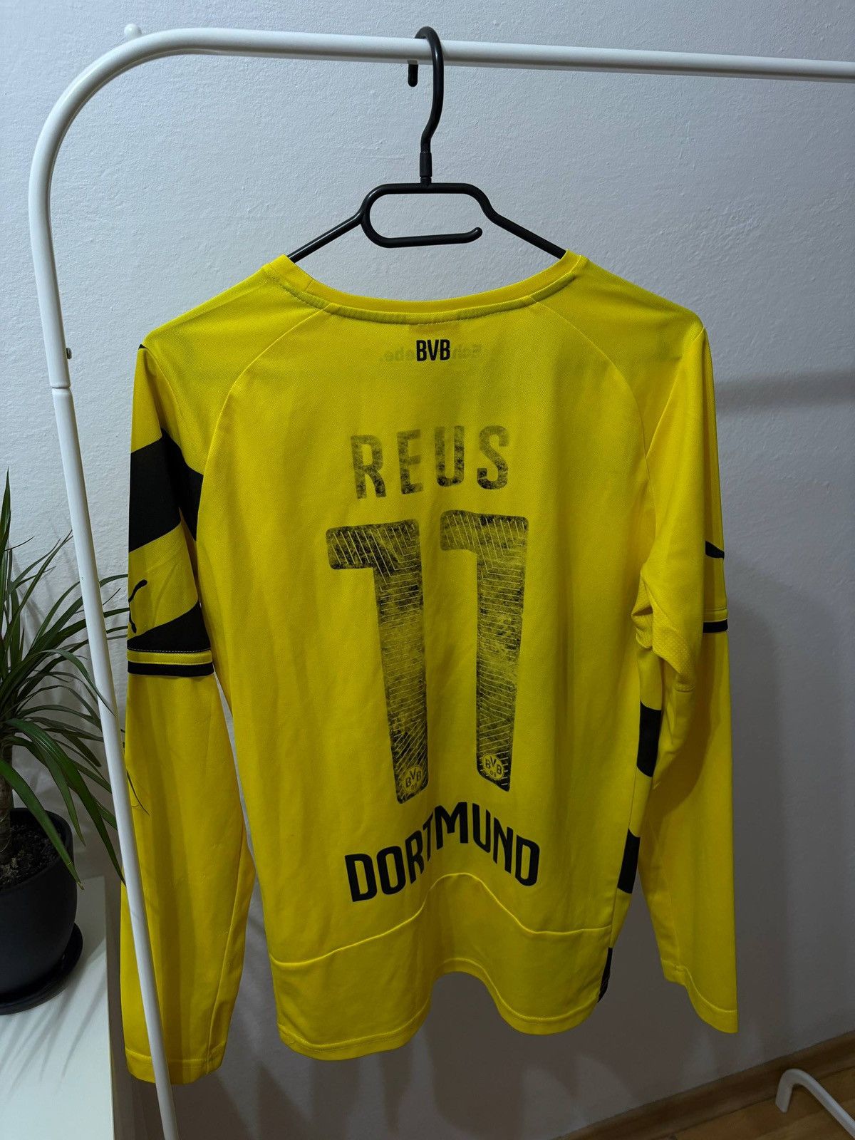 Puma Puma Borrusia 11 Reus mens Size US S / EU 44-46 / 1 - 10 Thumbnail