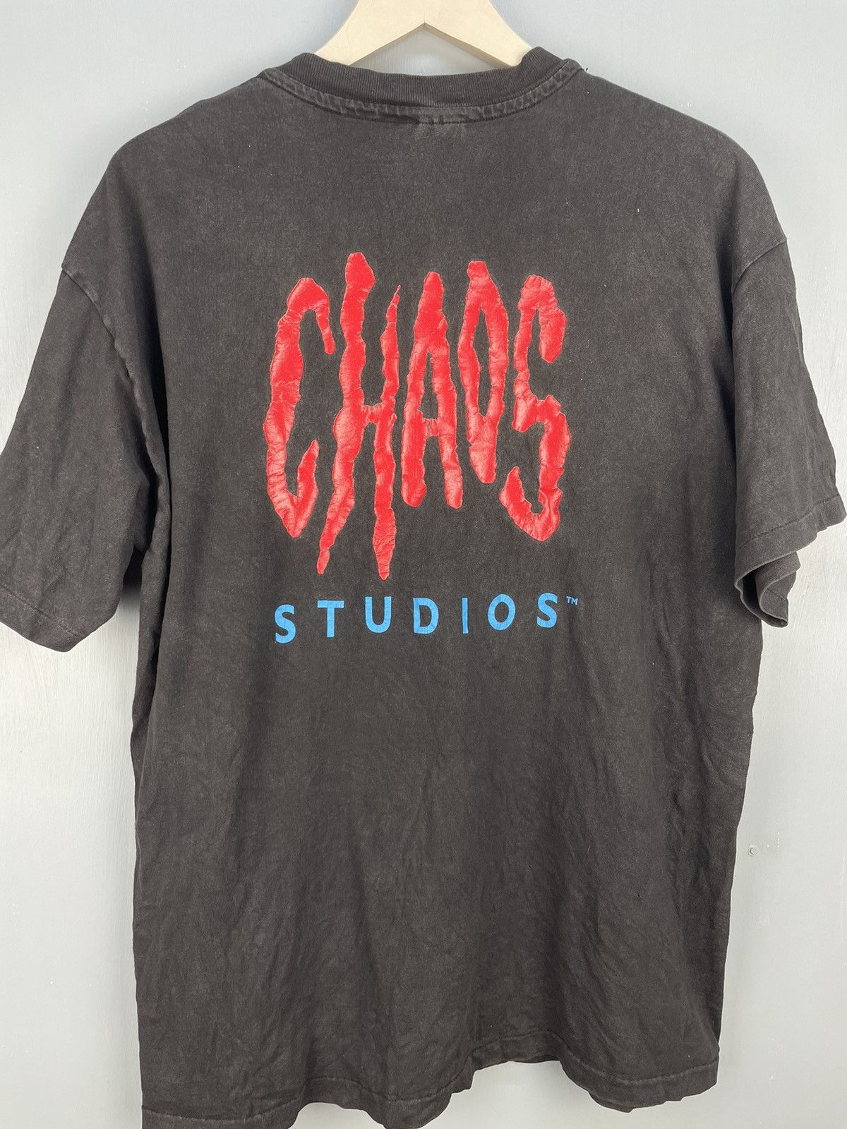 Vintage Vintage 90s Chaos Studios Blizzard Entertainment Games tee Size US L / EU 52-54 / 3 - 5 Thumbnail