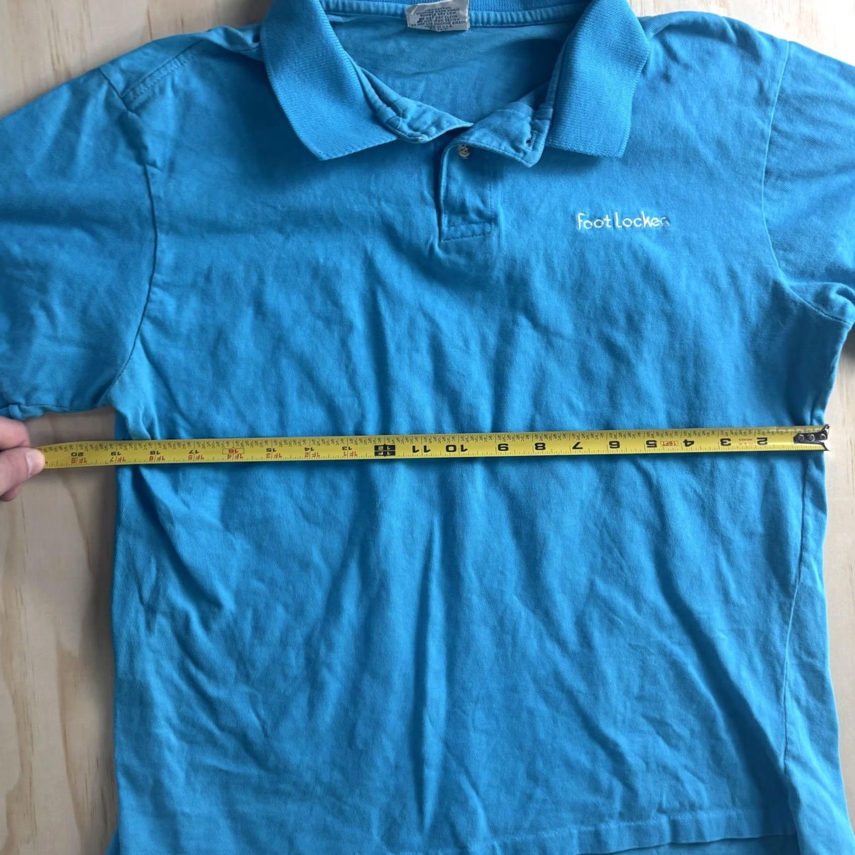 Vintage VINTAGE Willow-Pointe Sportswear Foot Locker Polo Shirt Mens Small Blue Embroidered 90s Casual Shirt Size US S / EU 44-46 / 1 - 4 Thumbnail