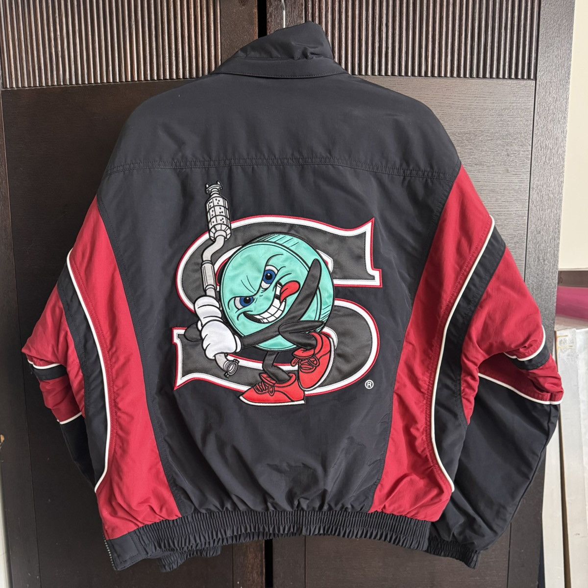 Supreme SALEM HALF ZIP STADIUM JACKET - BLACK/RED Size US S / EU 44-46 / 1 - 3 Thumbnail