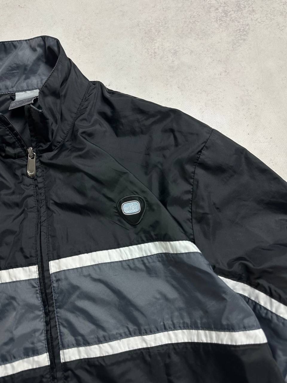 Nike Vintage Nike Swoosh Boxy Olympic Zip Jacket Y2K L Size US L / EU 52-54 / 3 - 3 Thumbnail