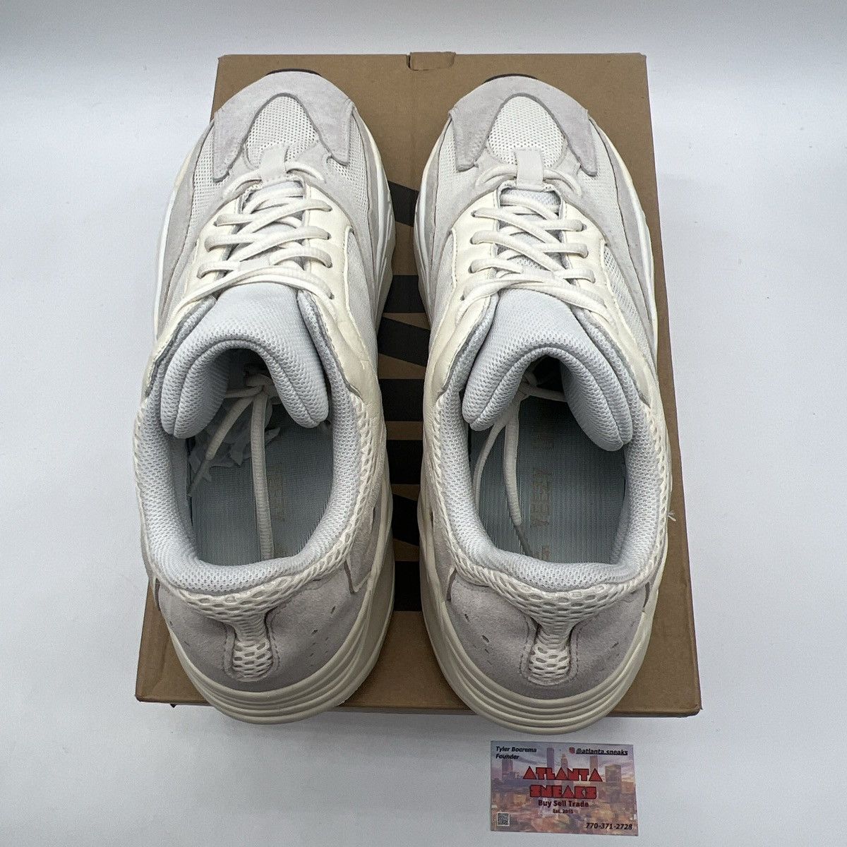 Adidas Yeezy boost 700 analog Size US 13 / EU 46 - 7 Thumbnail