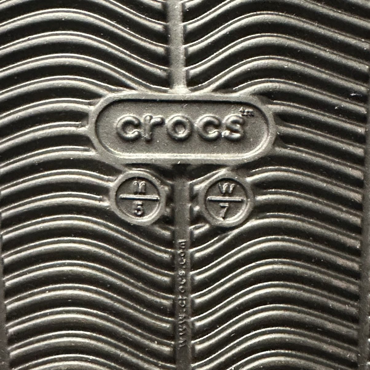 Crocs Crocs SpongeBob SquarePants Clog Bikini Bottom 209825-001 Size US 5 / EU 37 - 6 Thumbnail