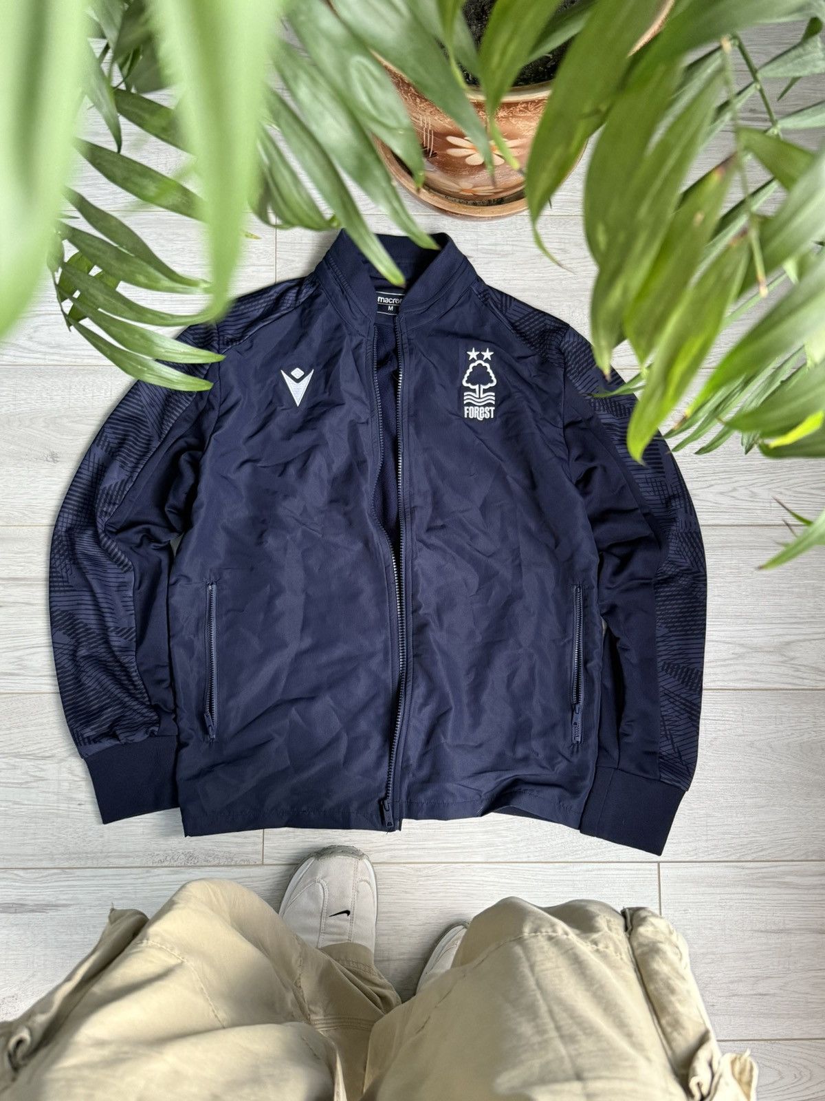 Macron Soccer Jacket jacket Nottingham Forest football Club jersey Size US M / EU 48-50 / 2 - 2 Thumbnail