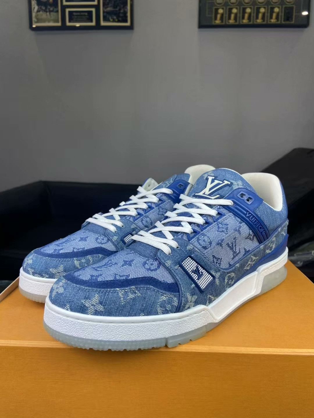 Louis Vuitton Louis Vuitton Training Denim Blue Lowtop Sneakers 43.5 Men Size US 10.5 / EU 43-44 - 1 Thumbnail