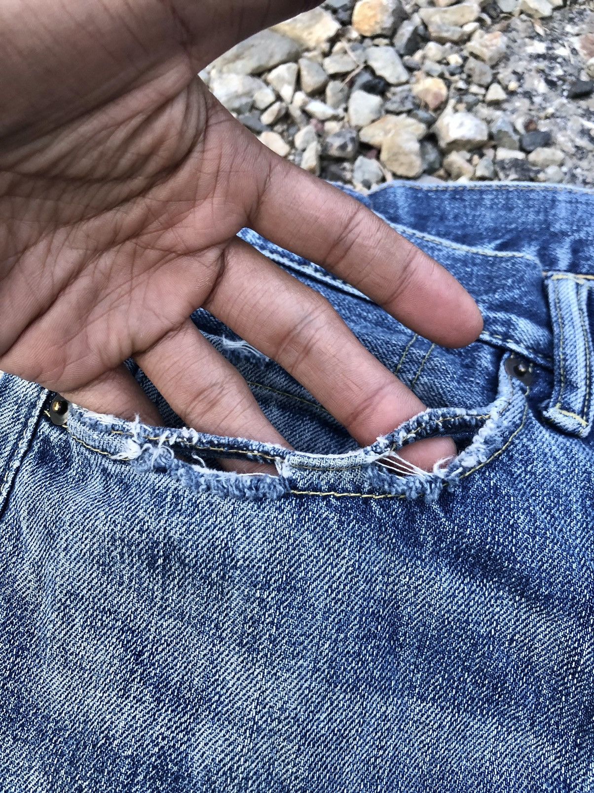 United Arrows SELVEDGE DISTRESSED DENIM BY GREEN LABEL Size US 31 - 11 Thumbnail